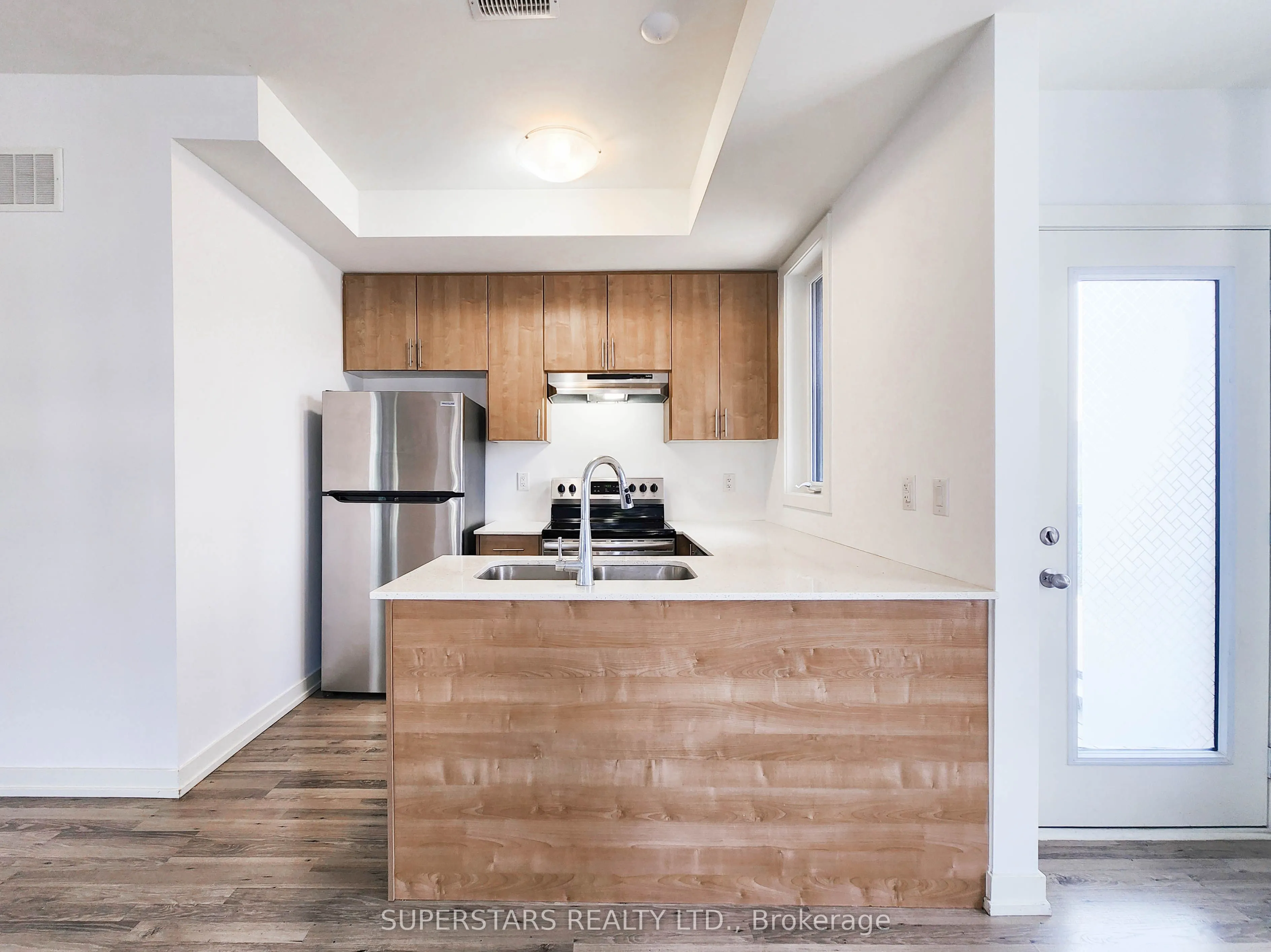 370 A Red Maple Road, #37