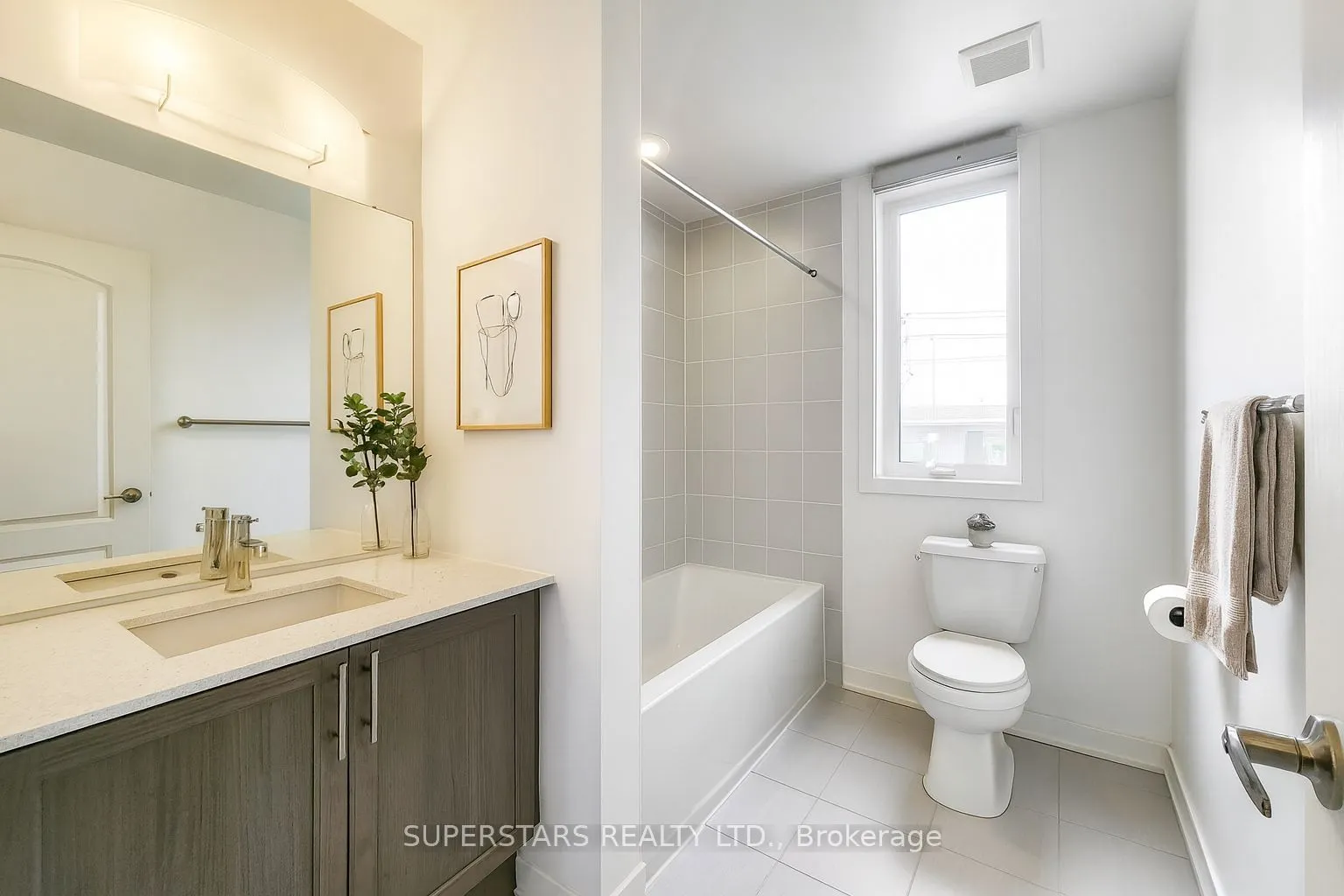 370 A Red Maple Road, #37