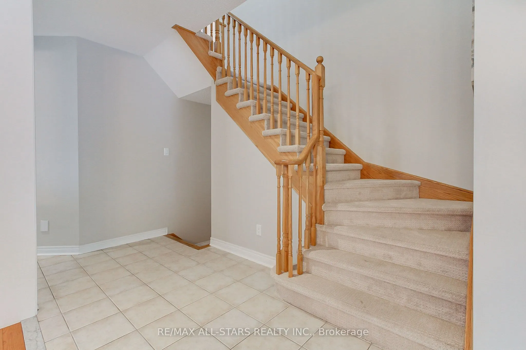 20 James Ratcliff Avenue