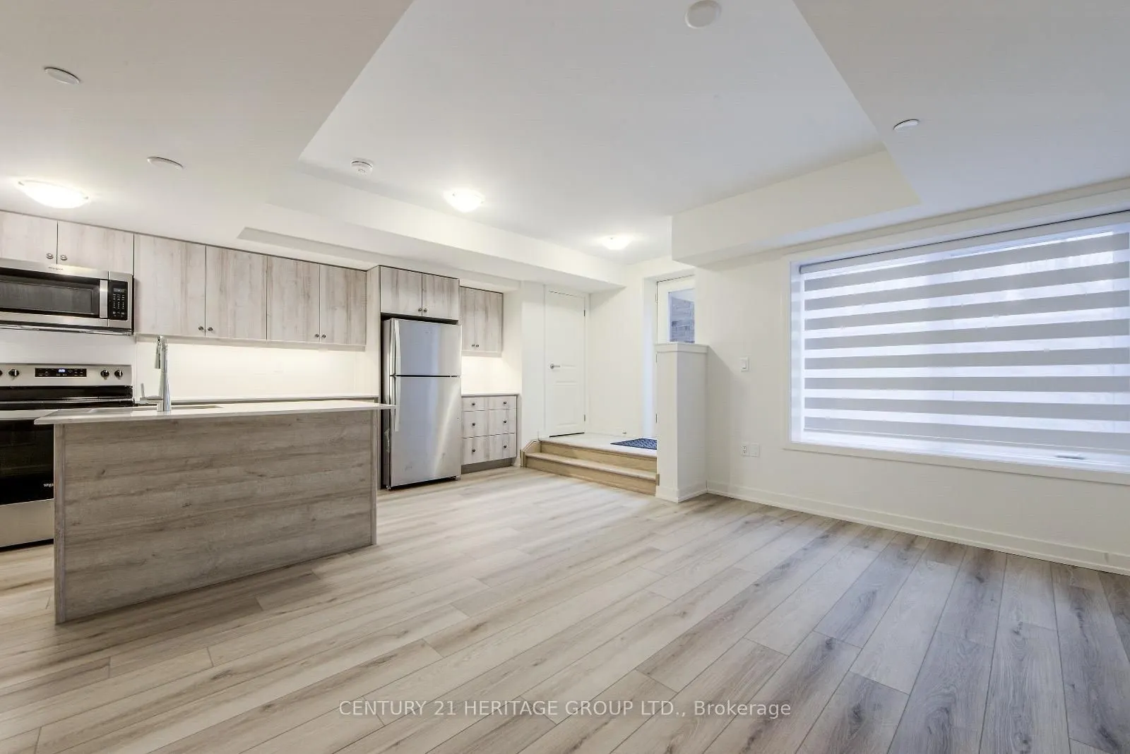 58 Elizabeth Street S, #2102