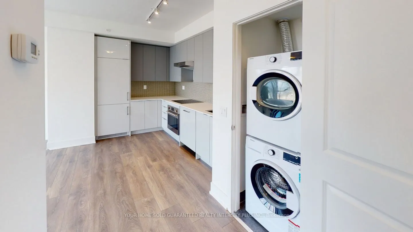 2916 Highway 7 Avenue, #3308