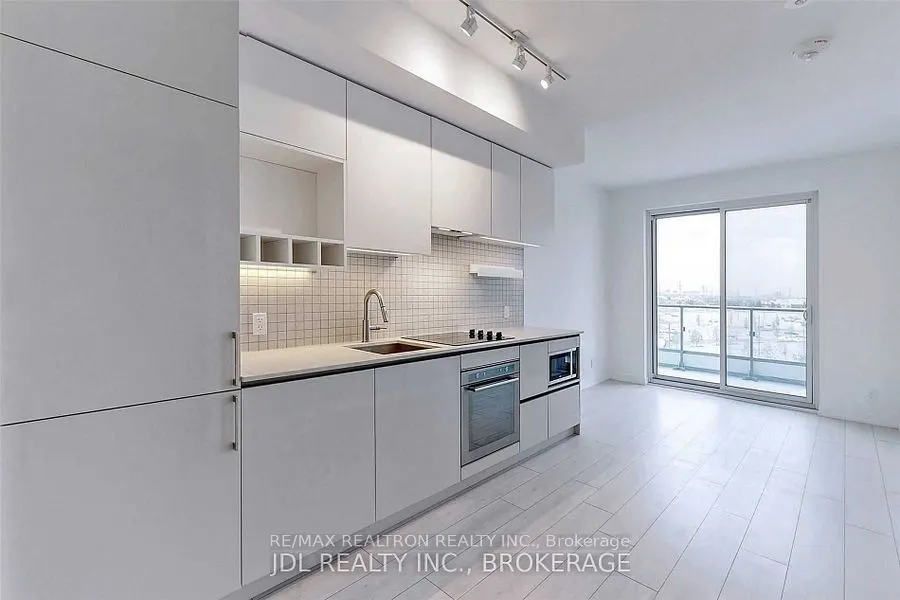 950 Portage Parkway, #508