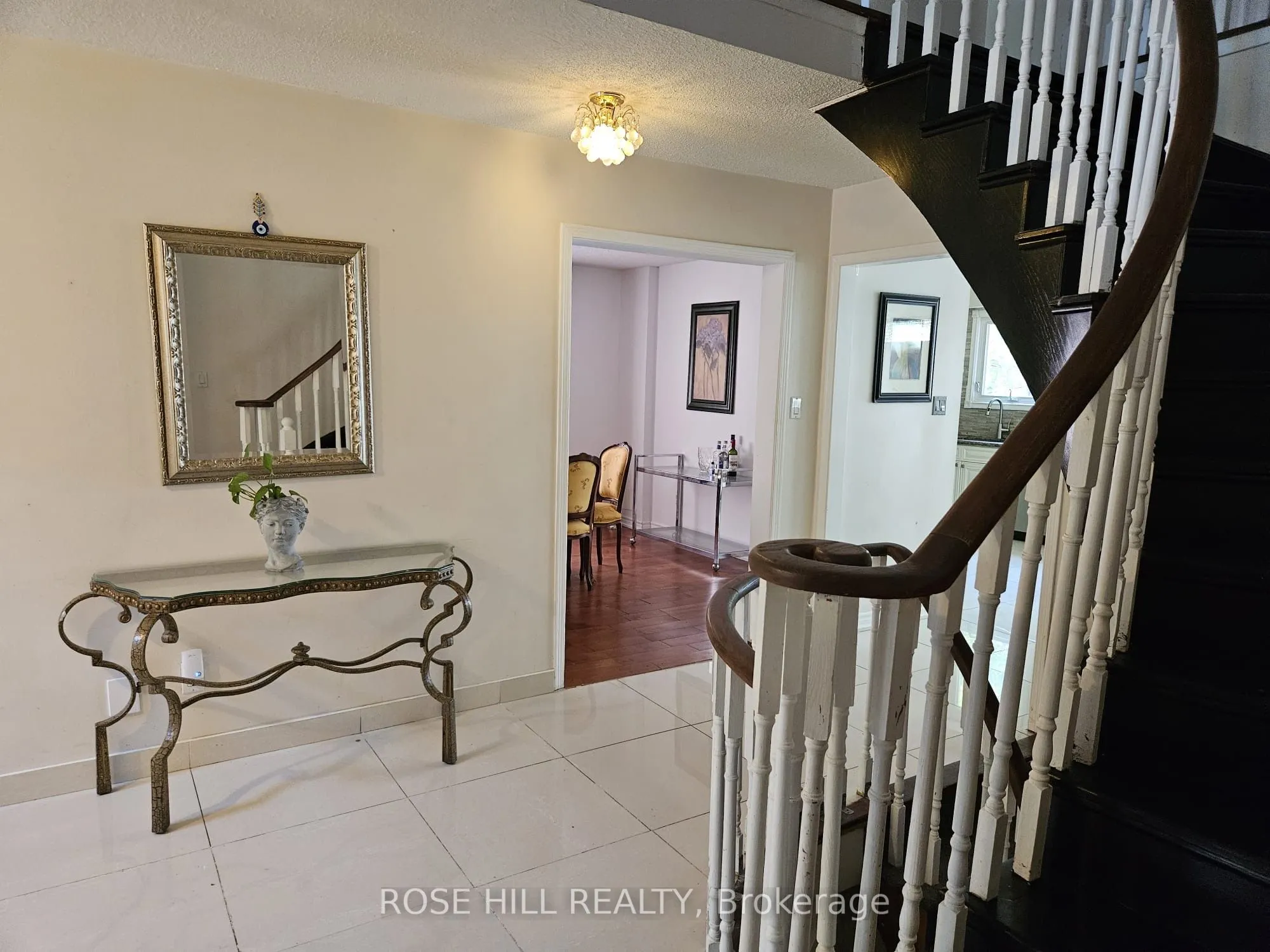 97 stave Crescent