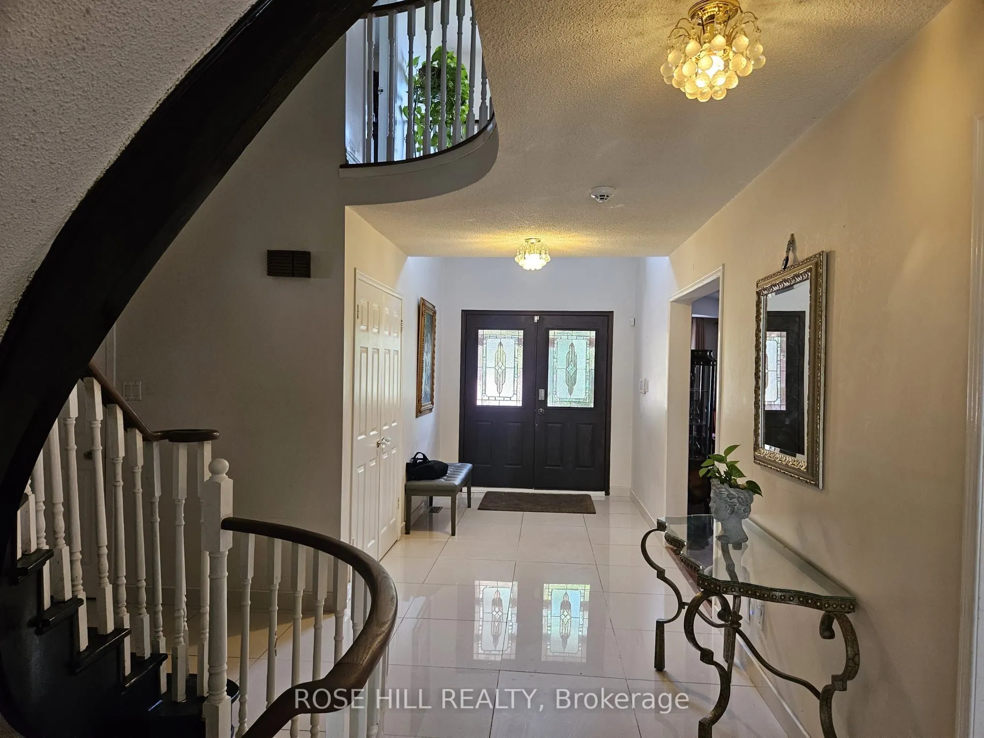97 stave Crescent