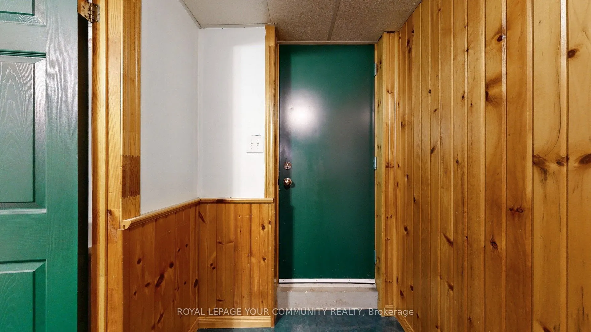 101 Banting Drive
