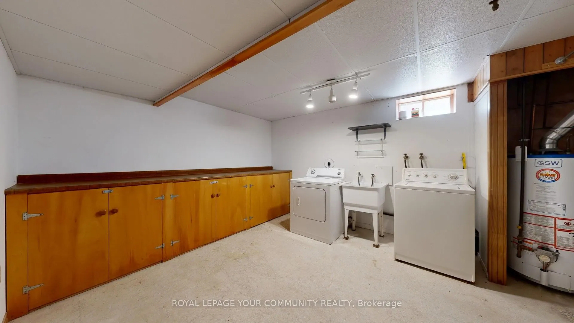 101 Banting Drive