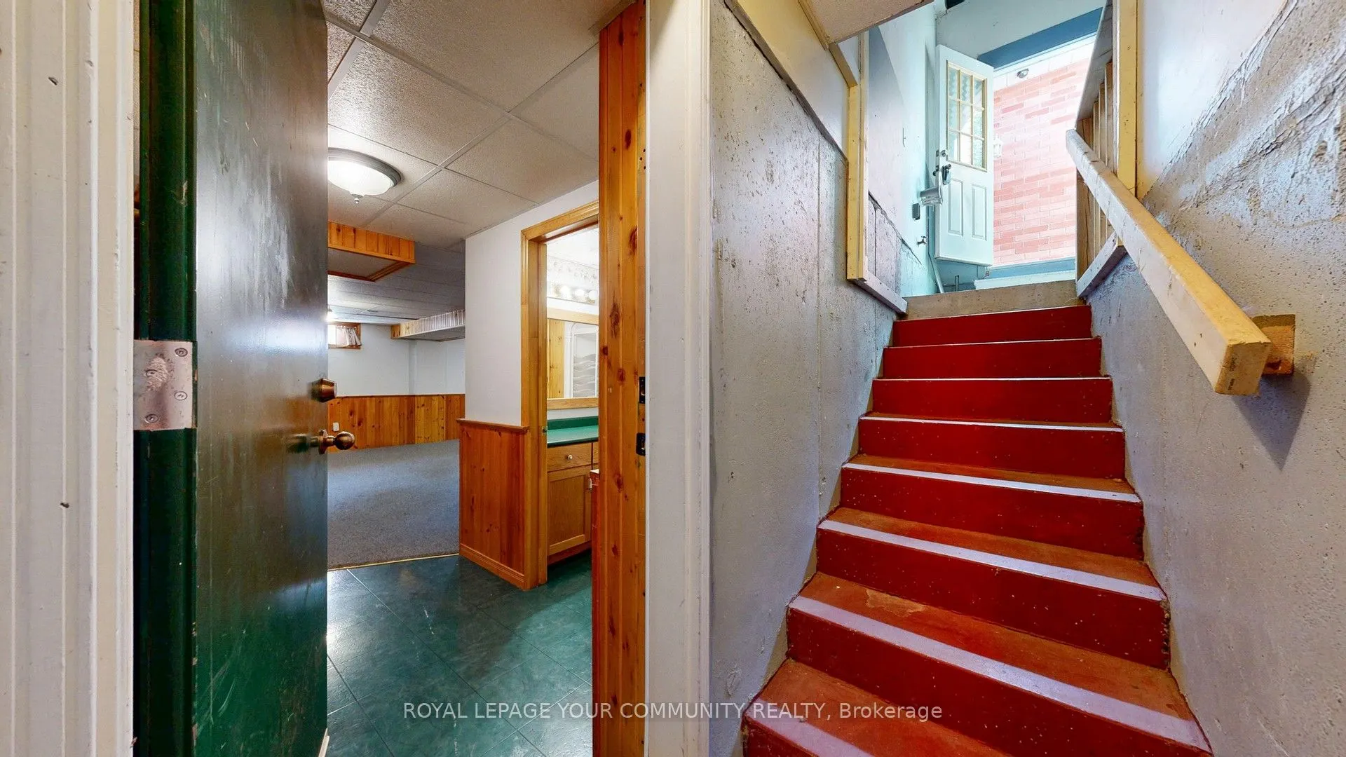 101 Banting Drive