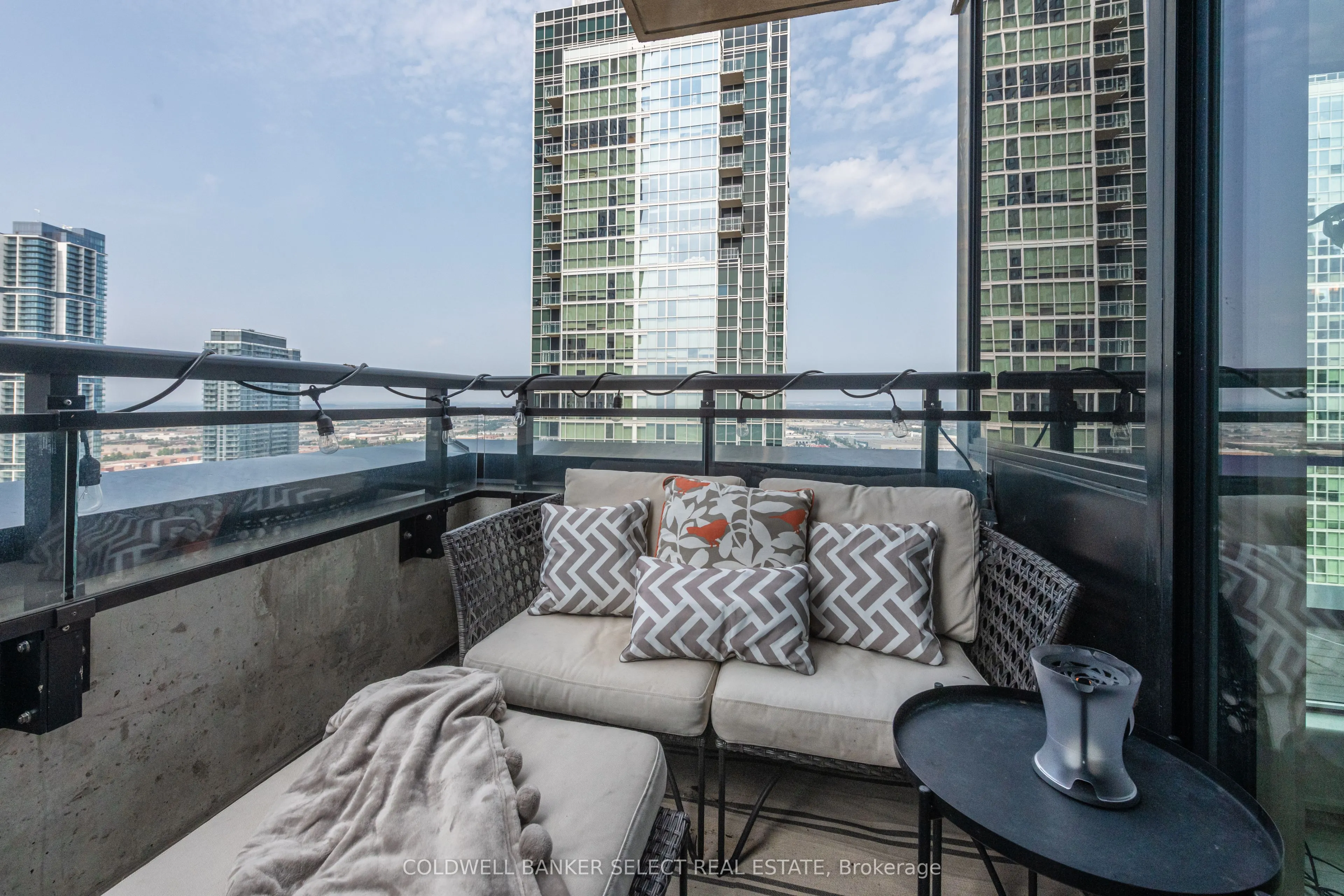 2910 Highway 7 Road, #2606
