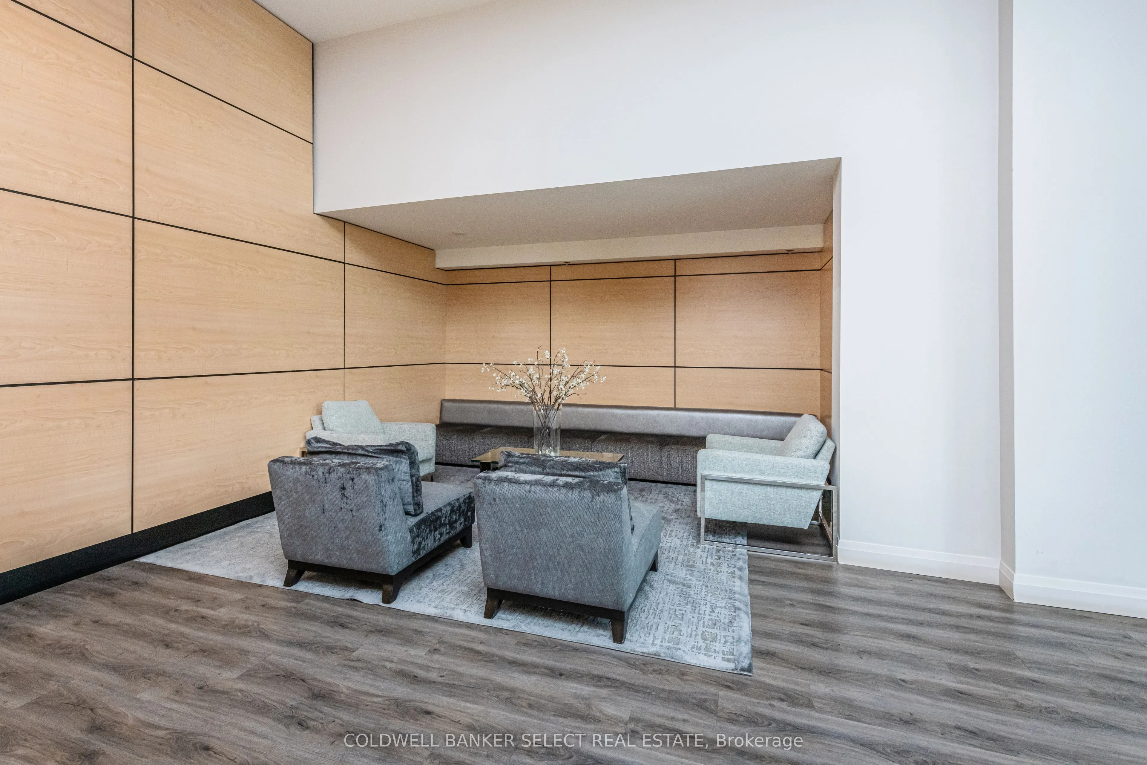 2910 Highway 7 Road, #2606