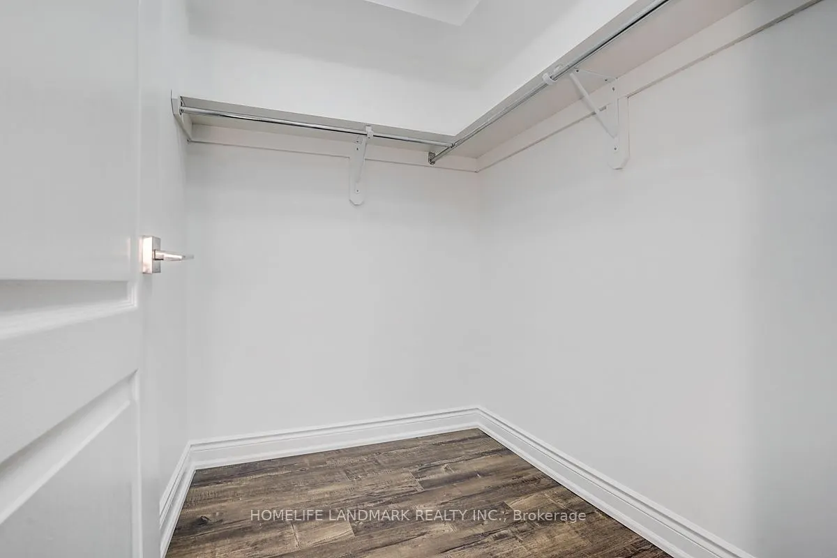 60 South Town Centre Boulevard, #516