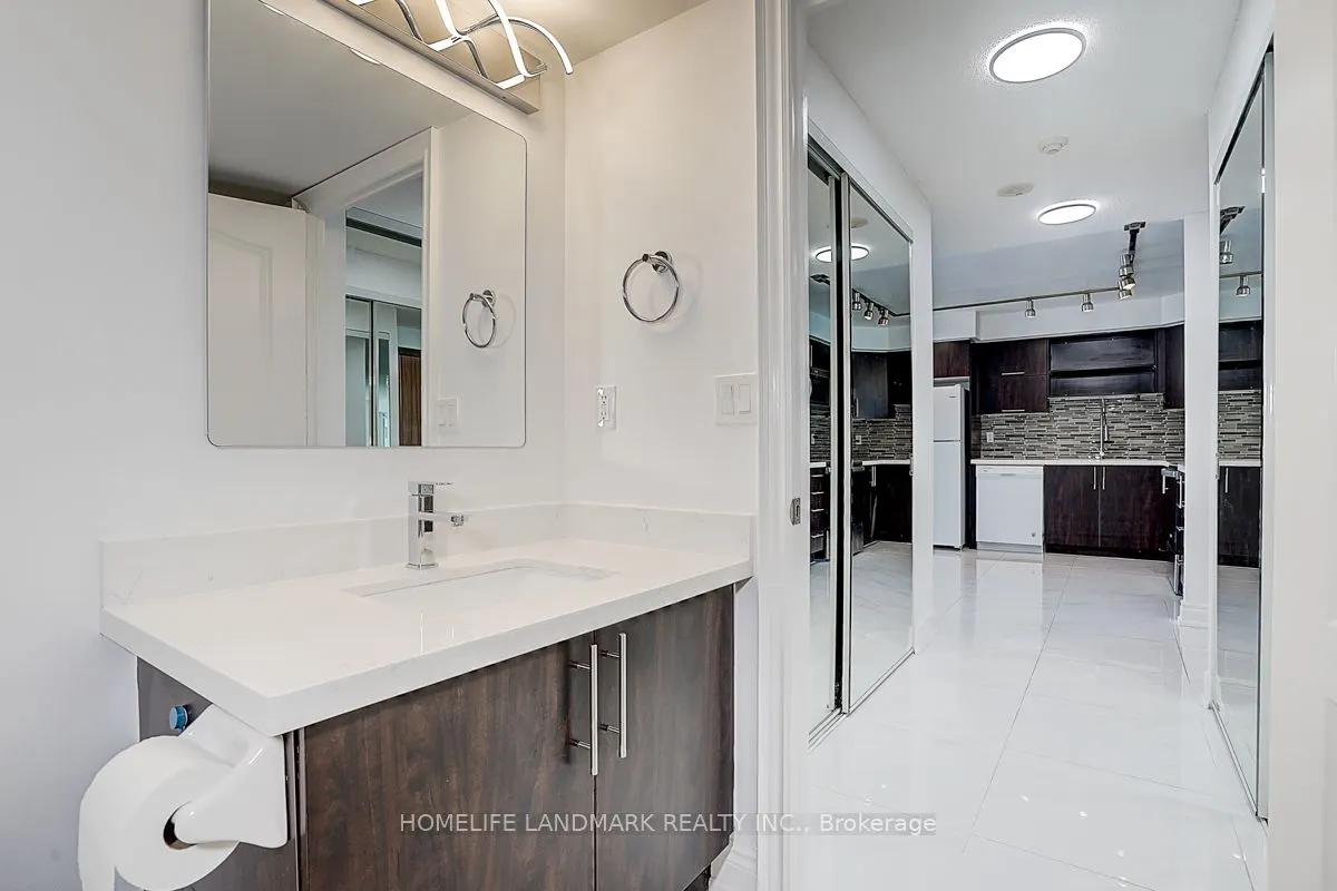 60 South Town Centre Boulevard, #516