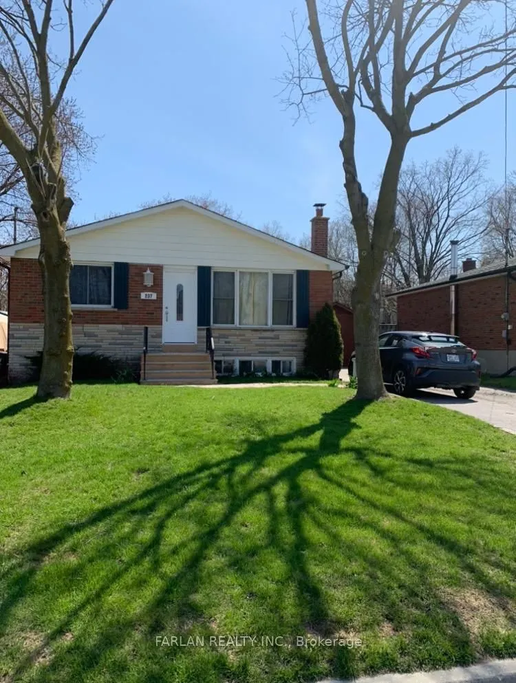 237 Maplegrove Avenue