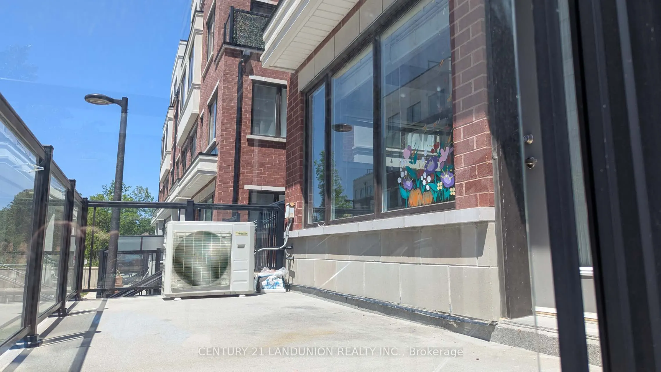 600 Alex Gardner Circle, #107