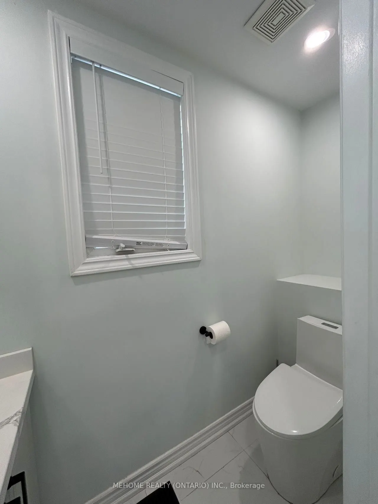 23 Pinecliff Avenue, #upper floors