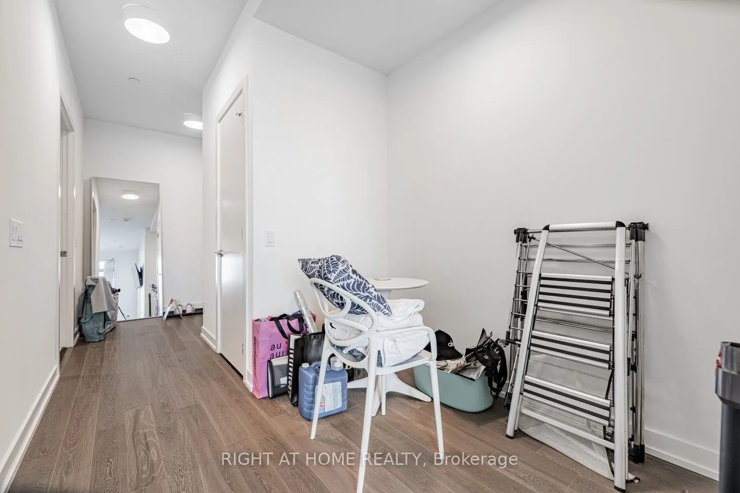 1 Grandview Avenue, #1207