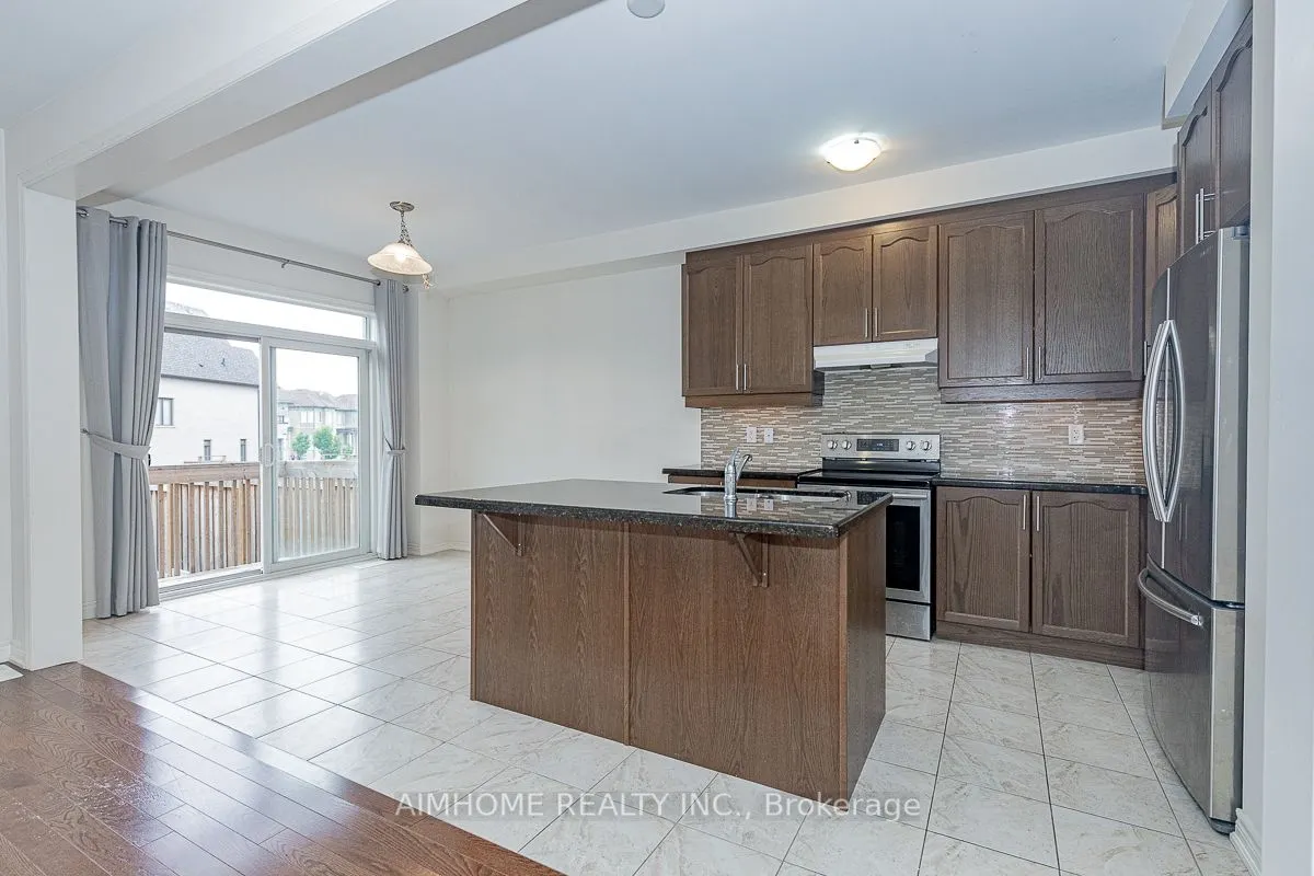 99 Chouinard Way
