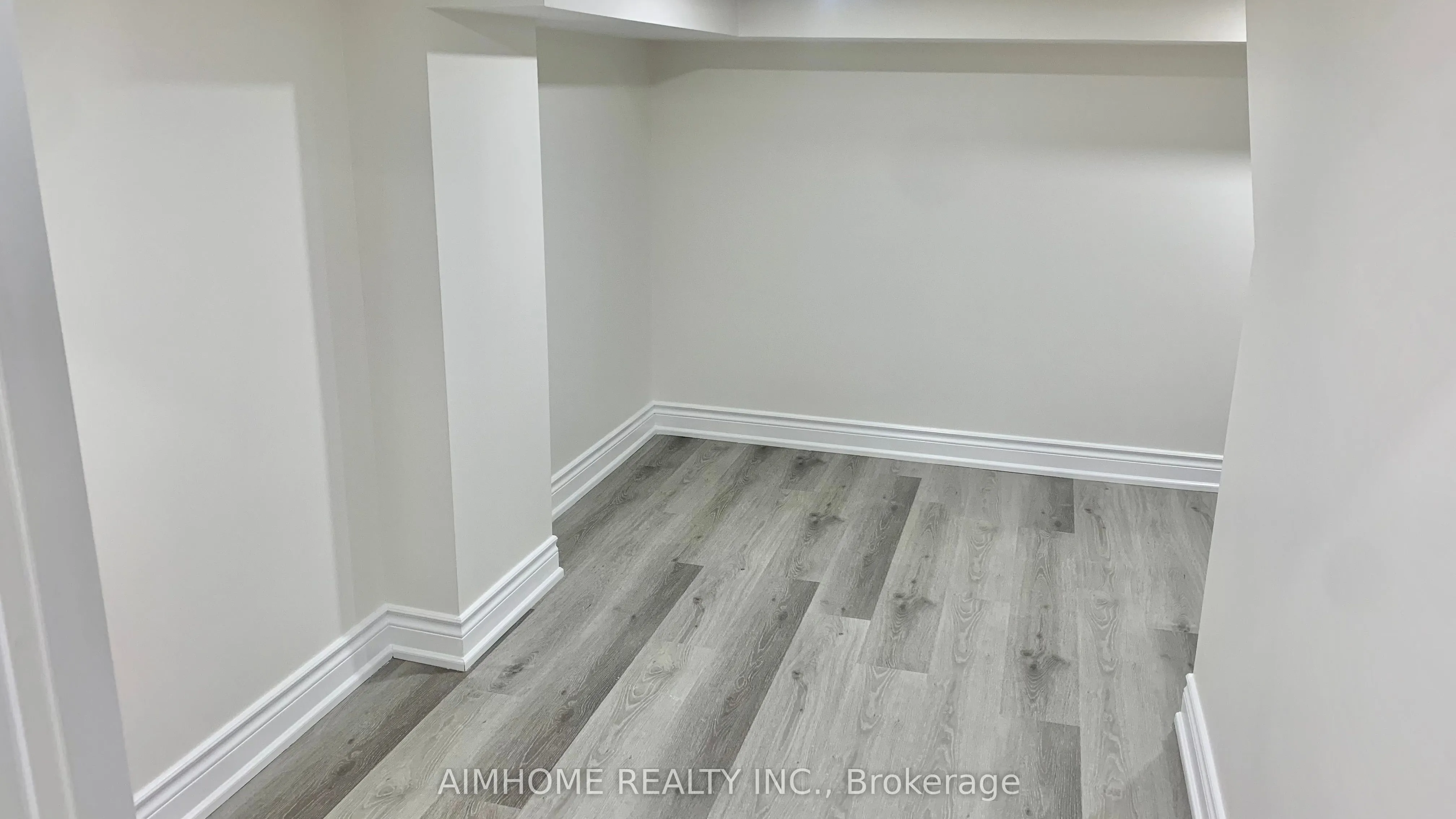99 Chouinard Way
