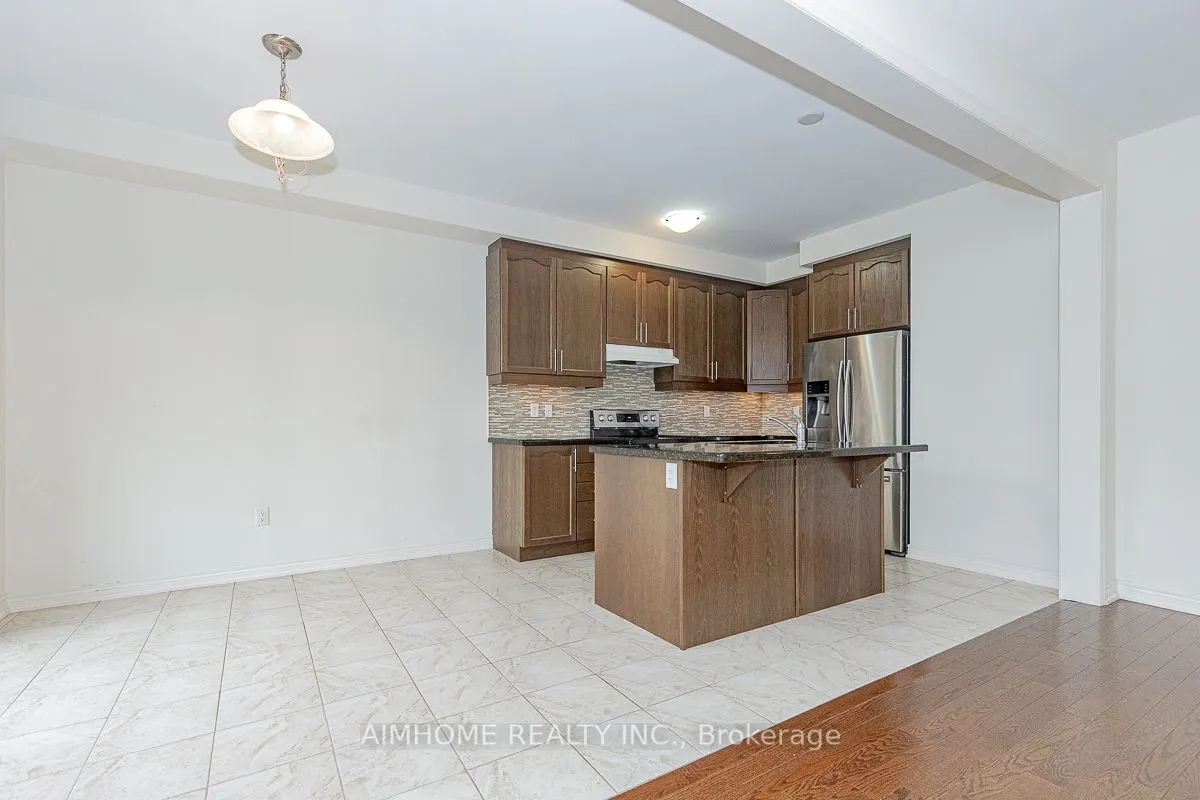 99 Chouinard Way