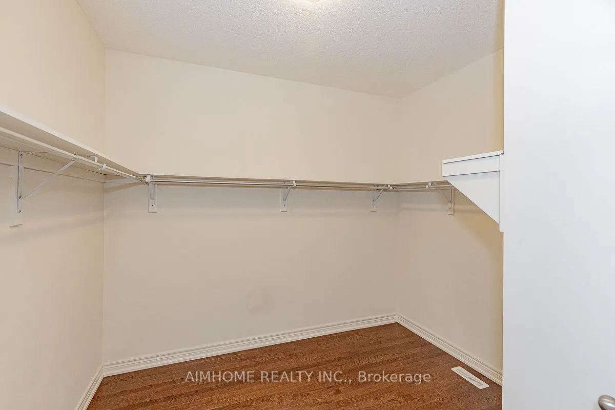 99 Chouinard Way