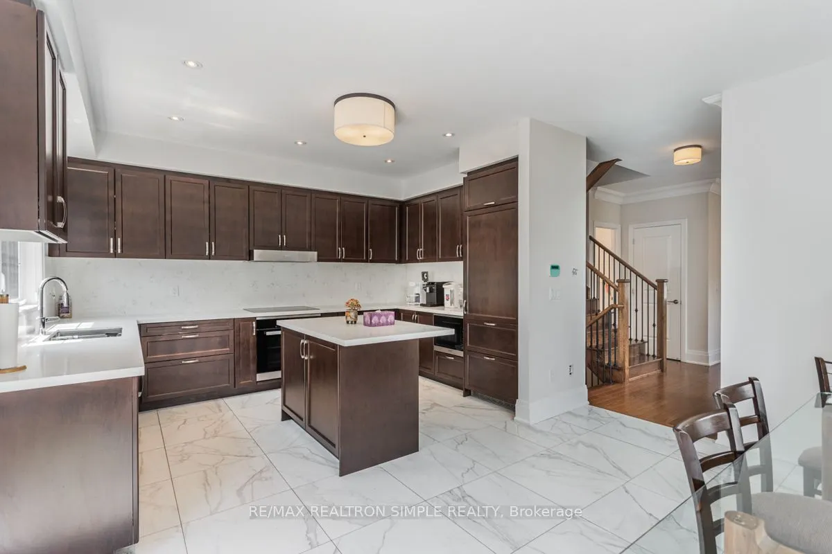 16 American Elm Way, #45