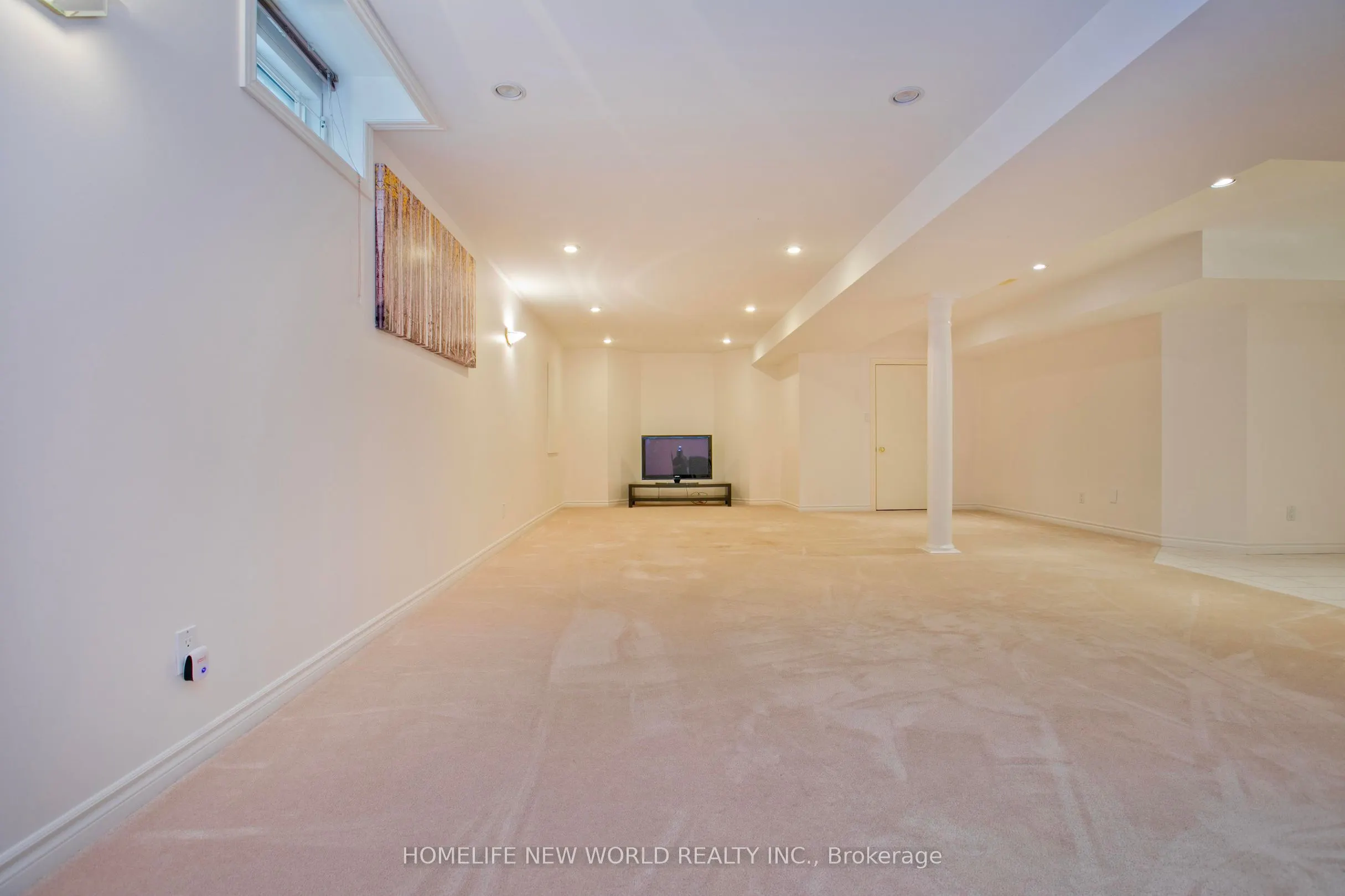 64 Clarendon Drive