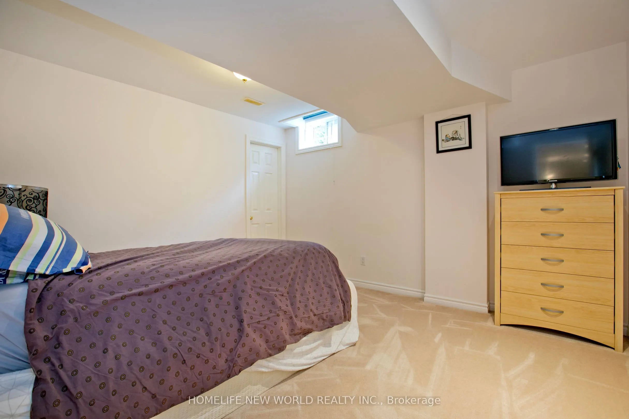 64 Clarendon Drive