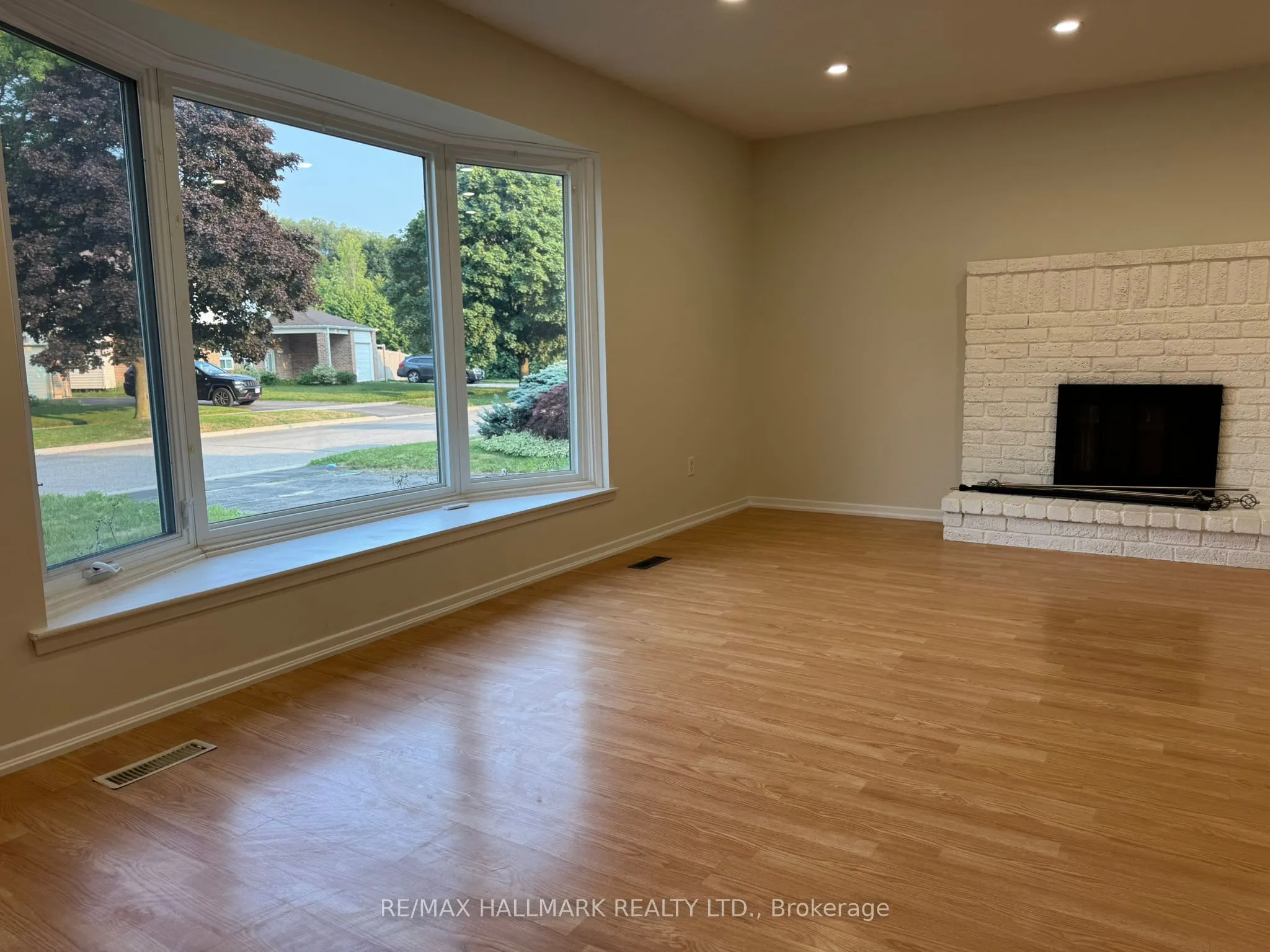 52 Nisbet Drive