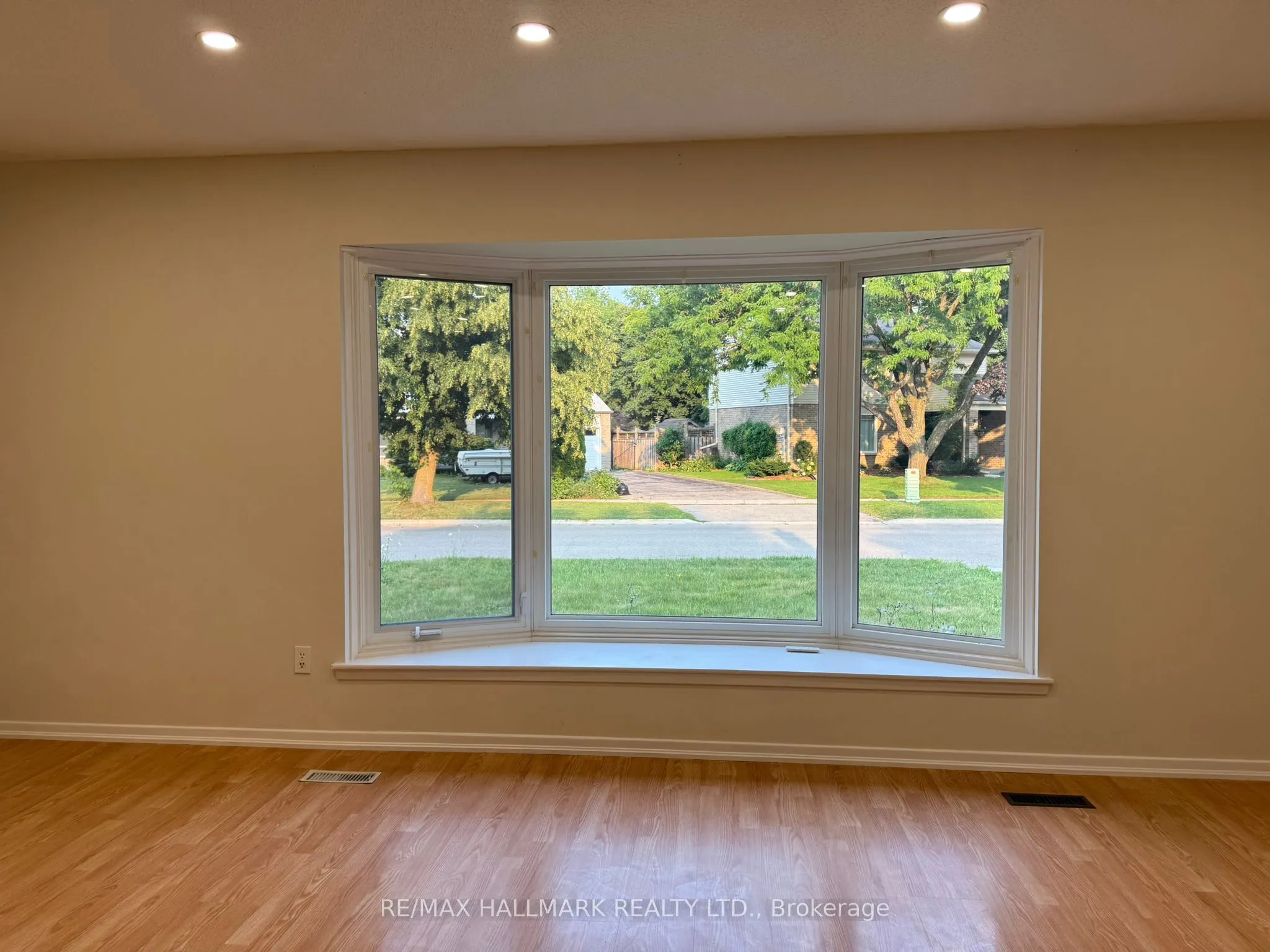 52 Nisbet Drive
