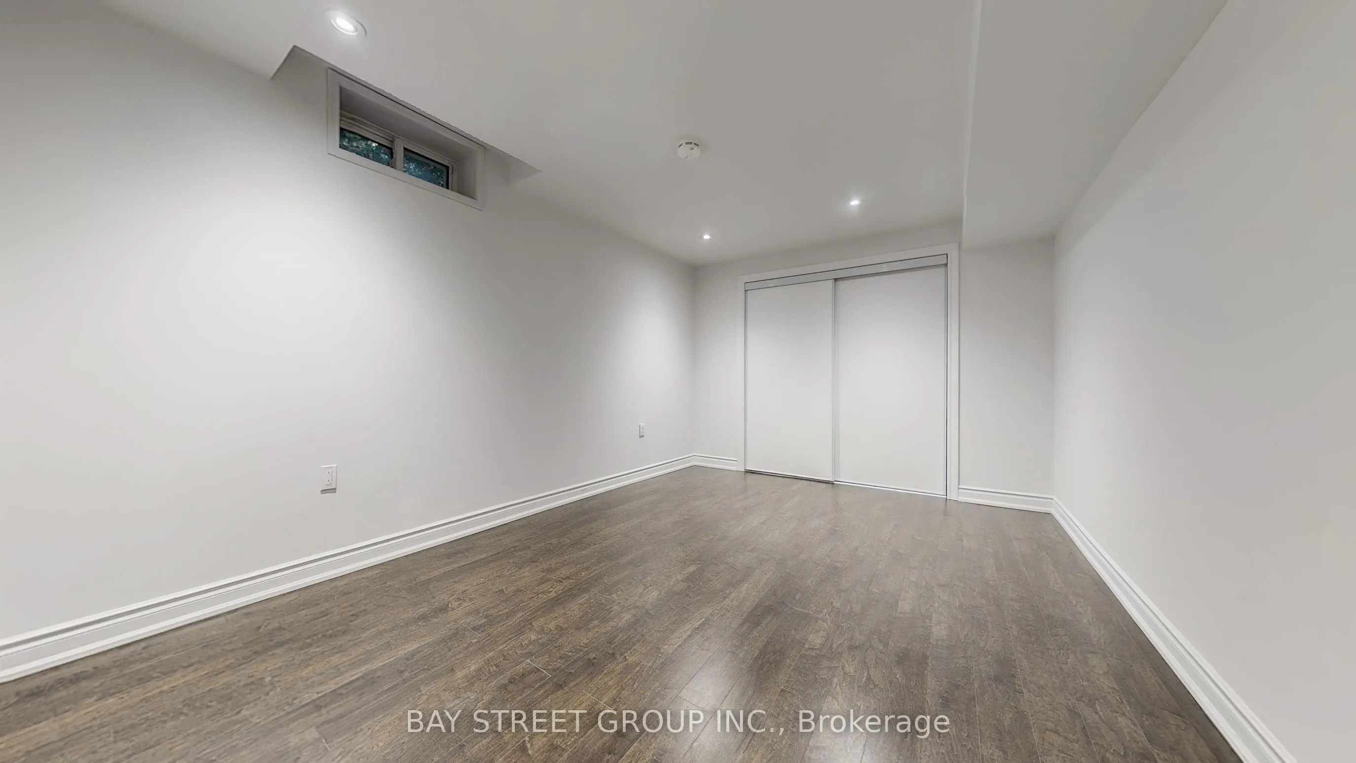 57 Whitburn Crescent