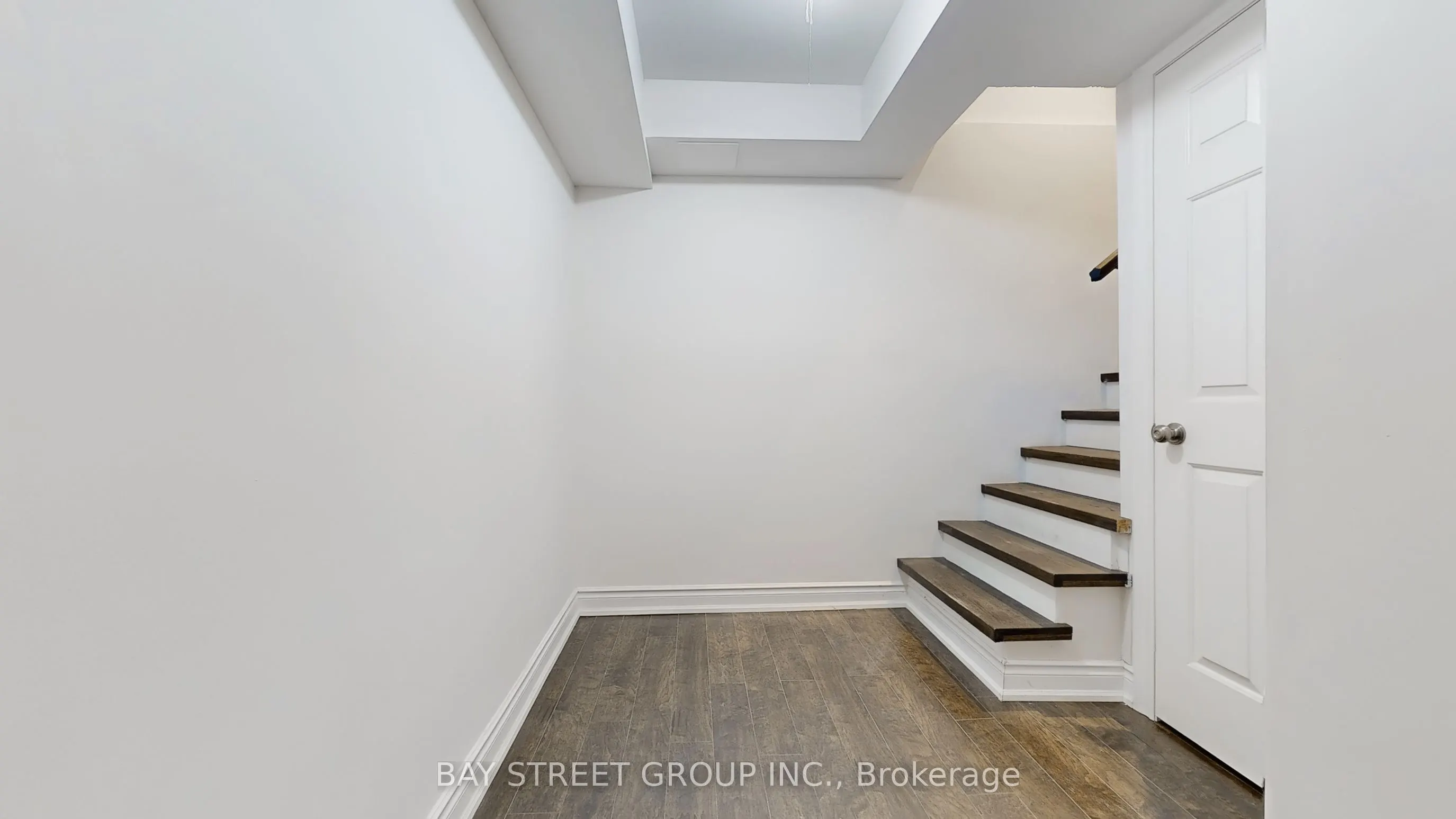 57 Whitburn Crescent