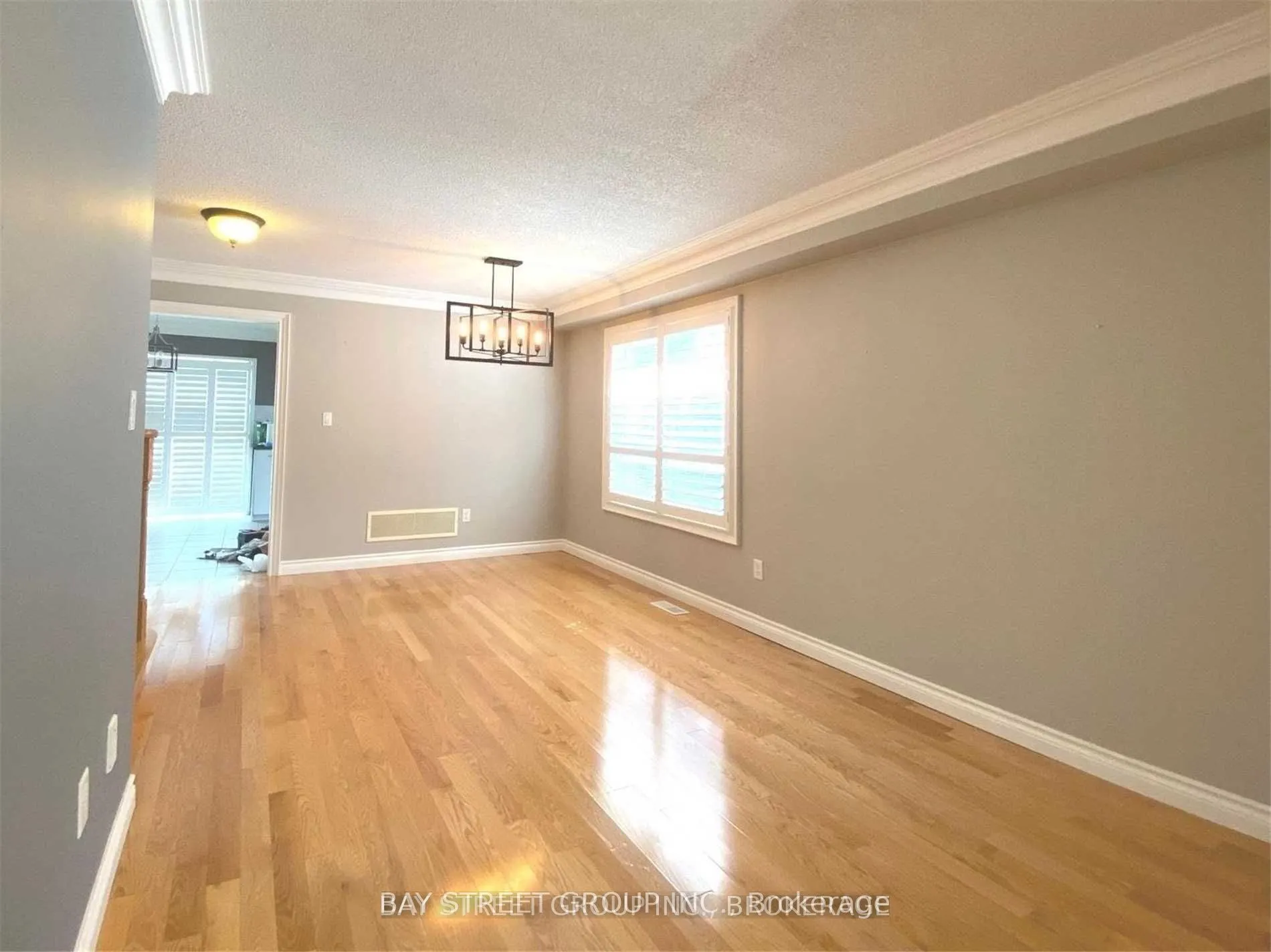 68 Hiram Johnson Road