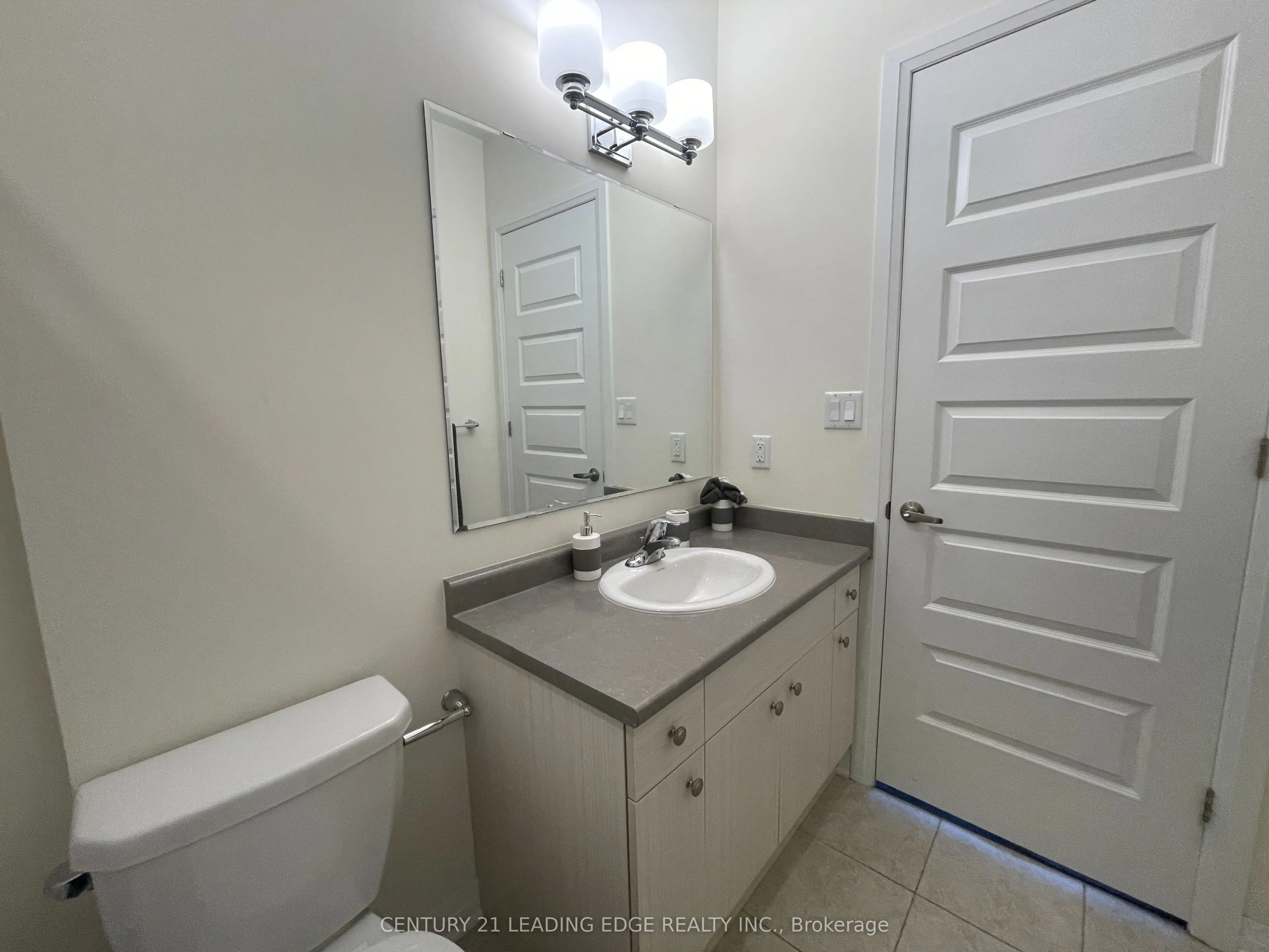 2 ADAM SELLERS Street, #107