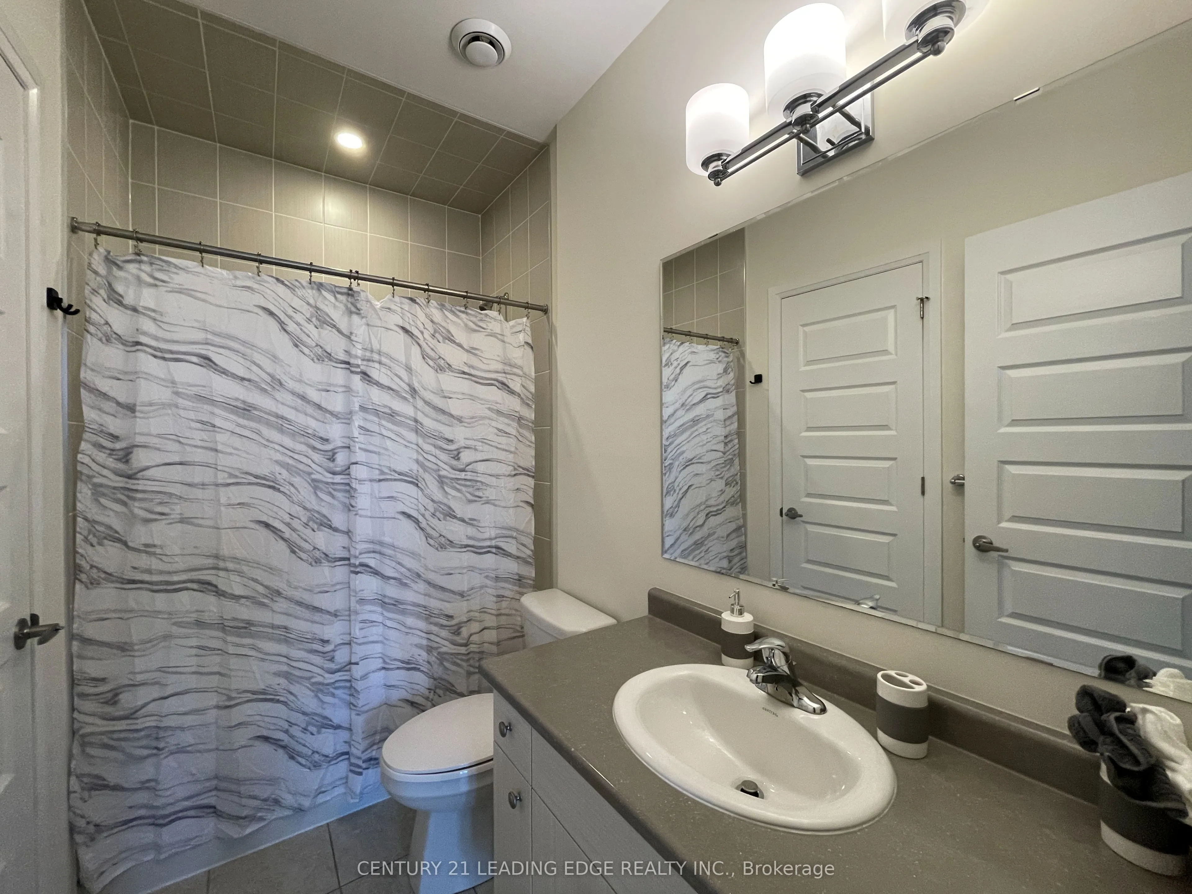 2 ADAM SELLERS Street, #107