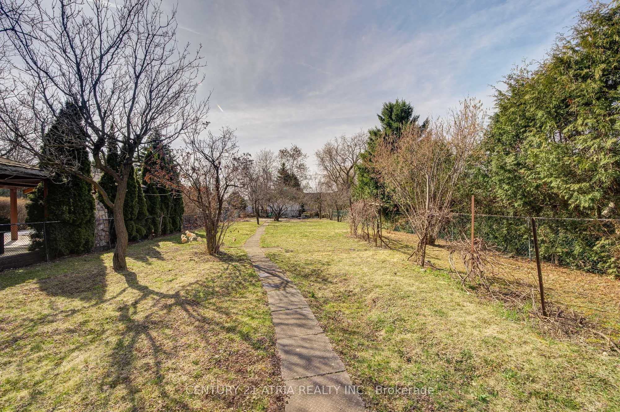 113 Oak Avenue, #Basement