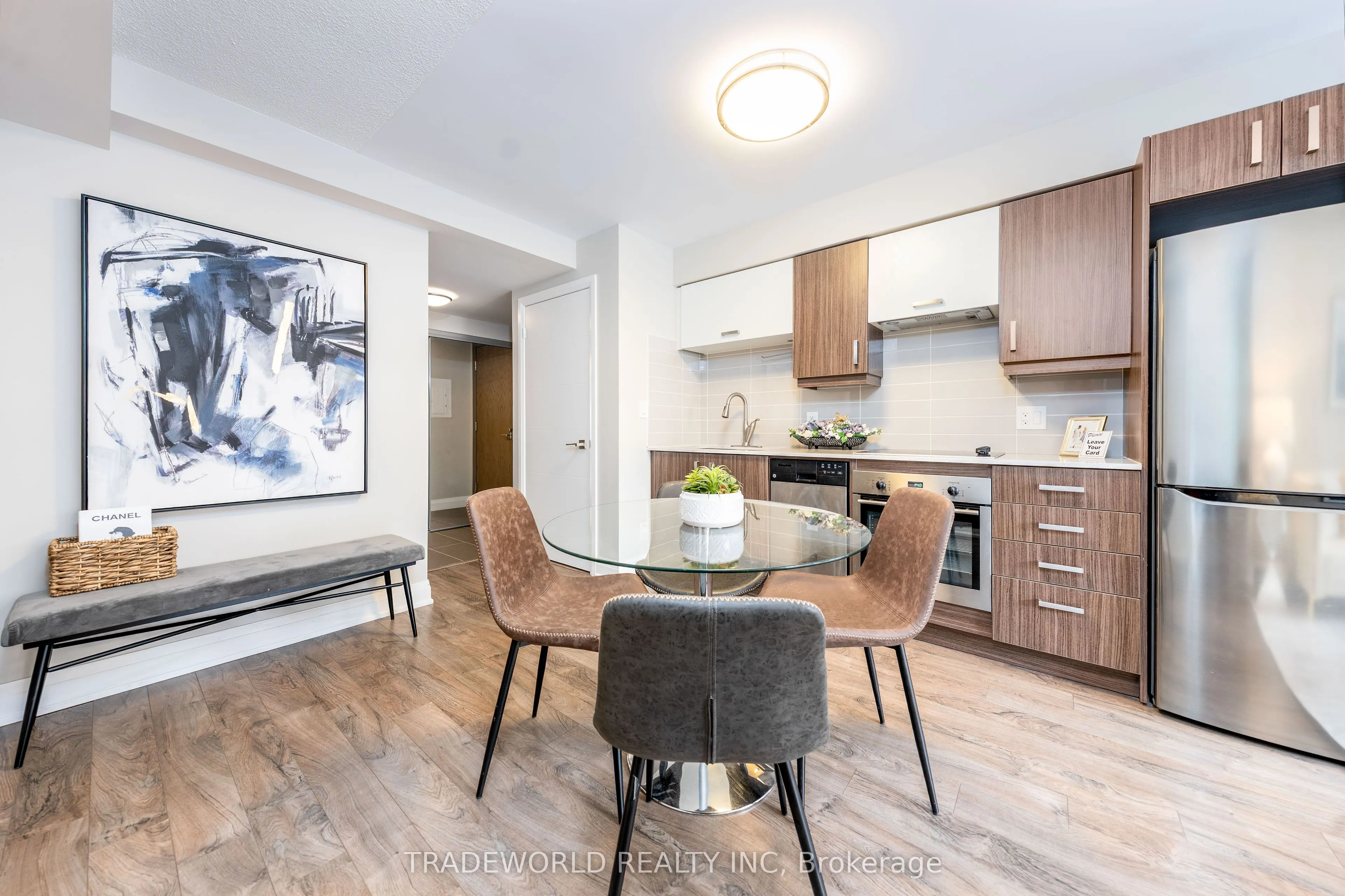 18 Uptown Drive, #631