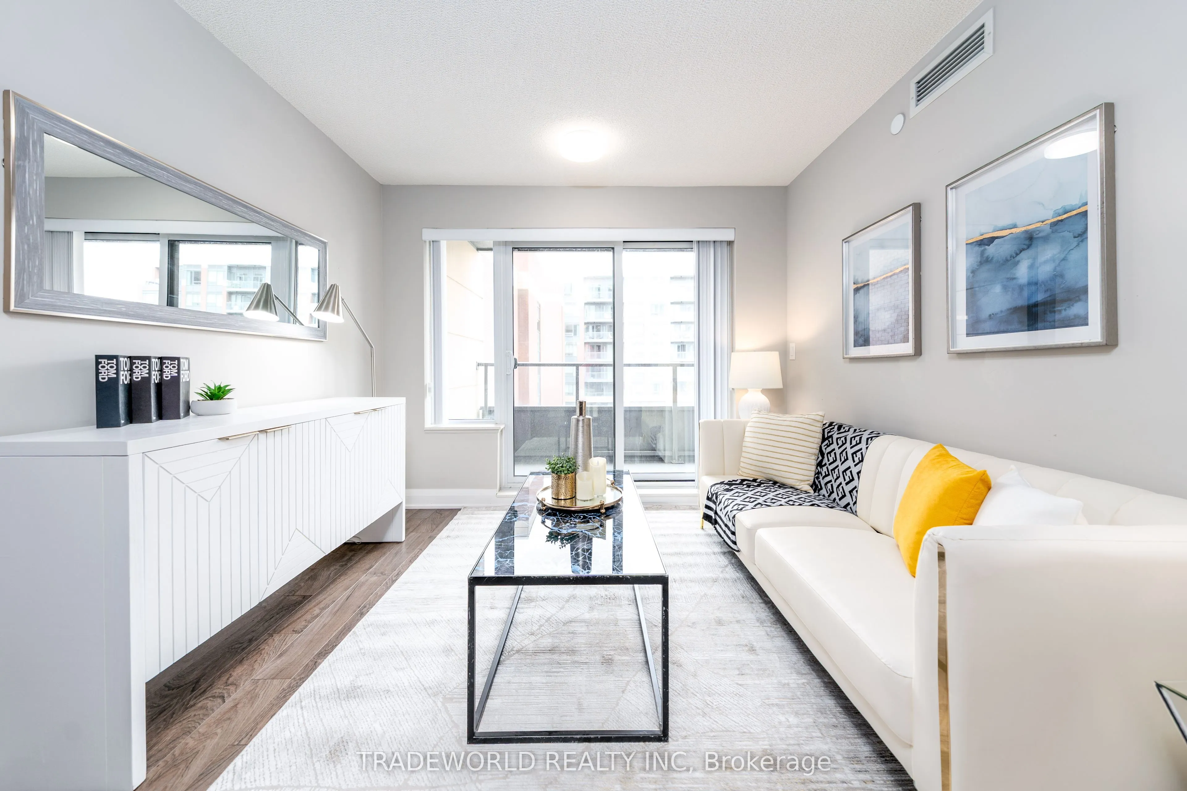 18 Uptown Drive, #631