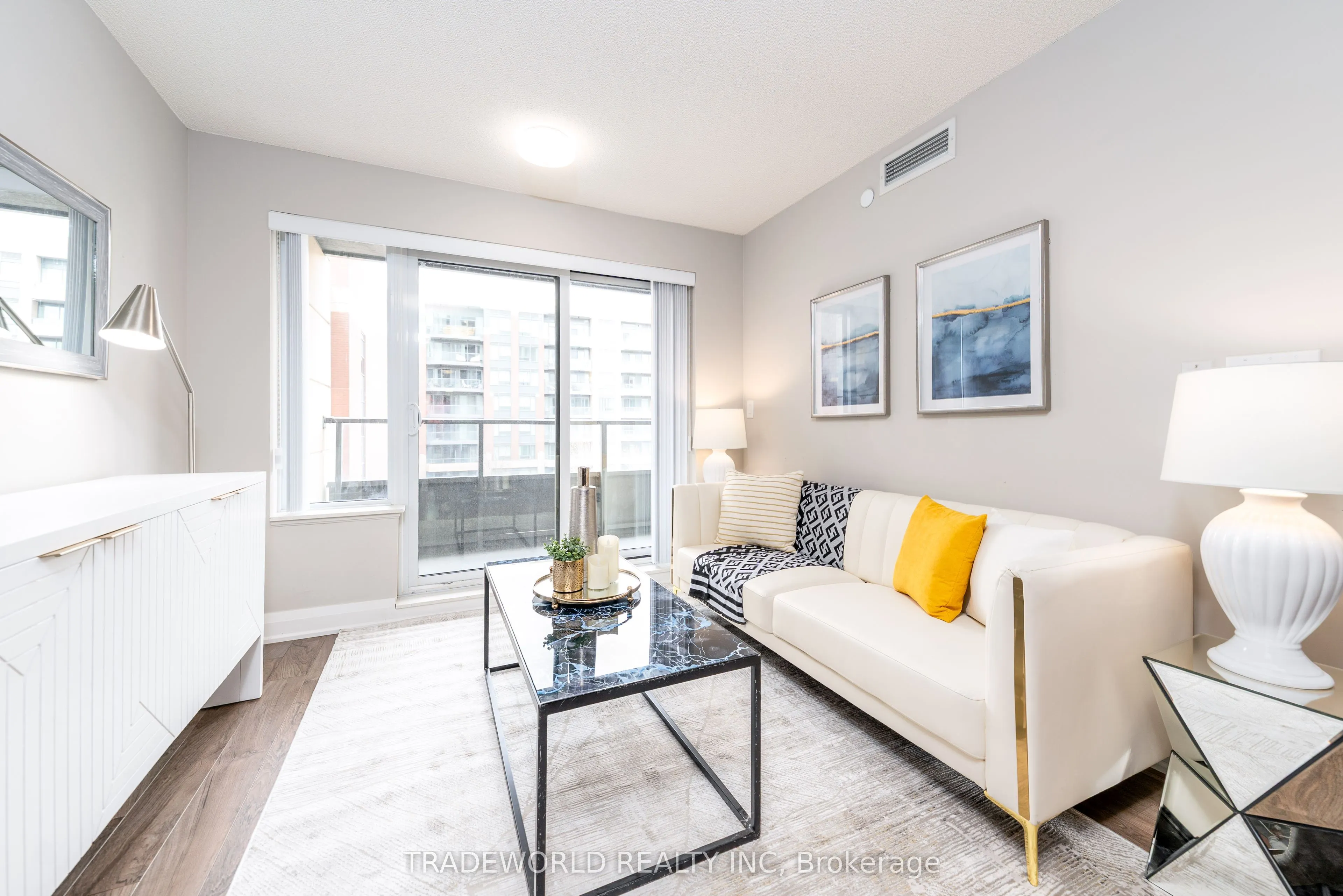 18 Uptown Drive, #631