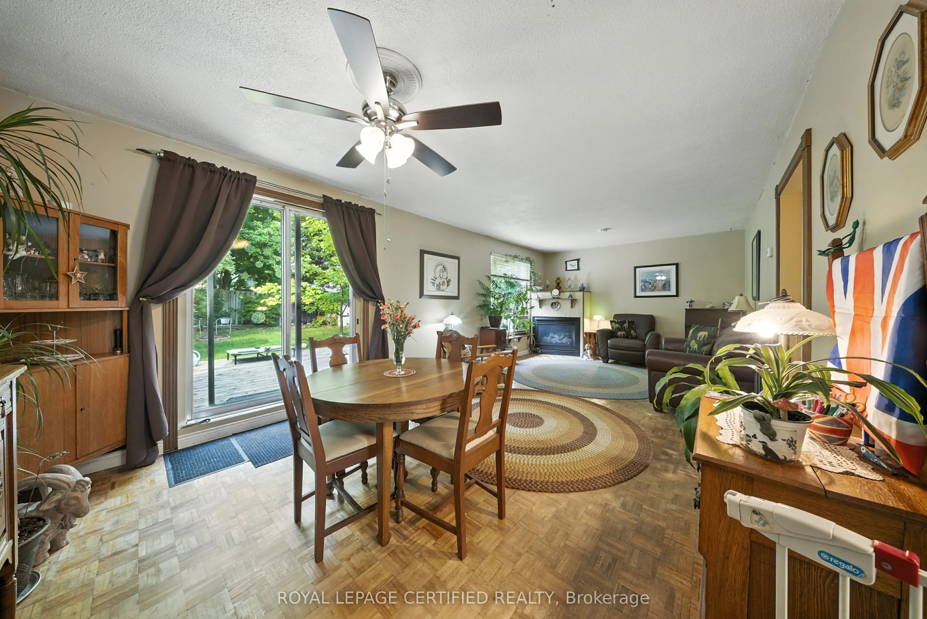 386 Handley Crescent