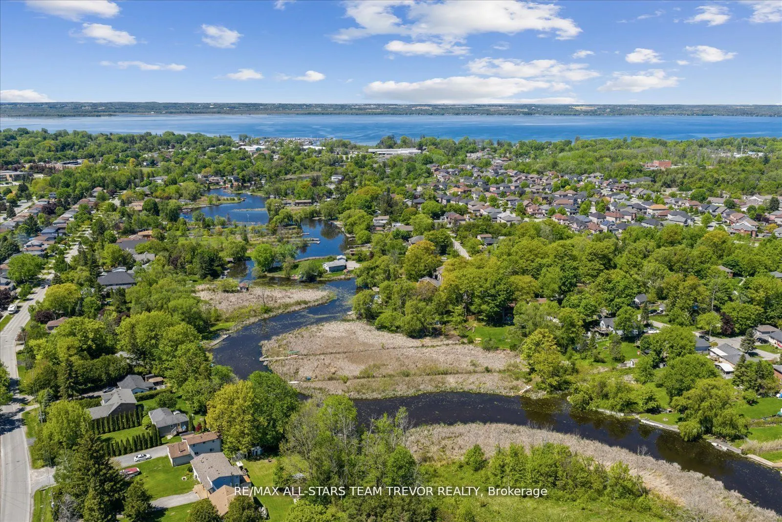 31 Riveredge Drive