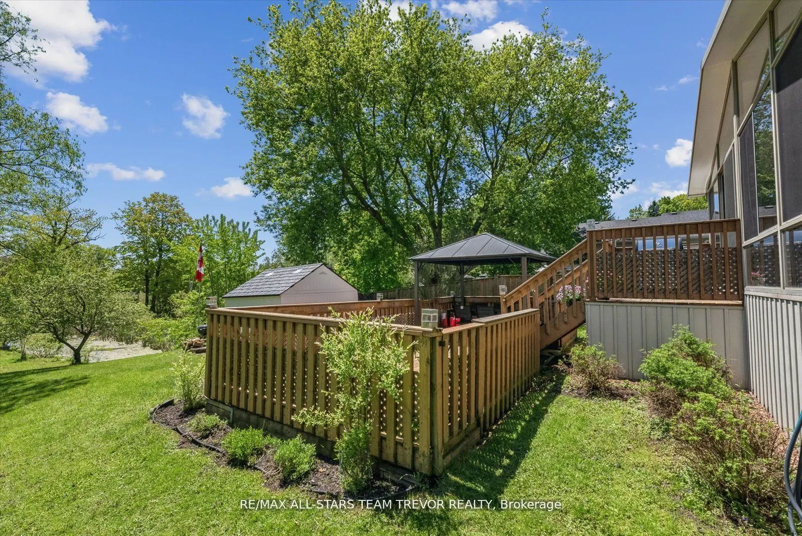 31 Riveredge Drive
