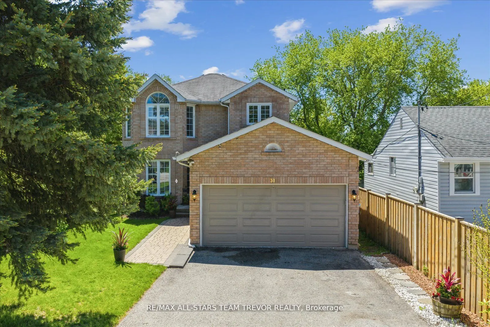 31 Riveredge Drive