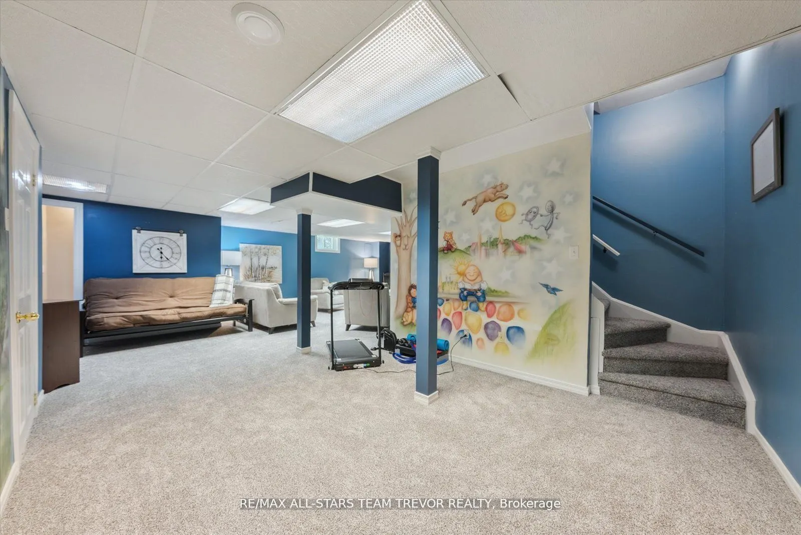 31 Riveredge Drive