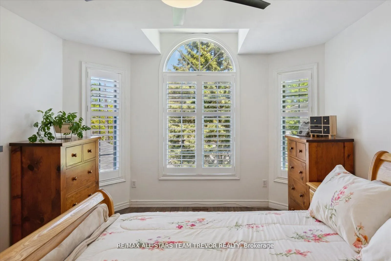 31 Riveredge Drive