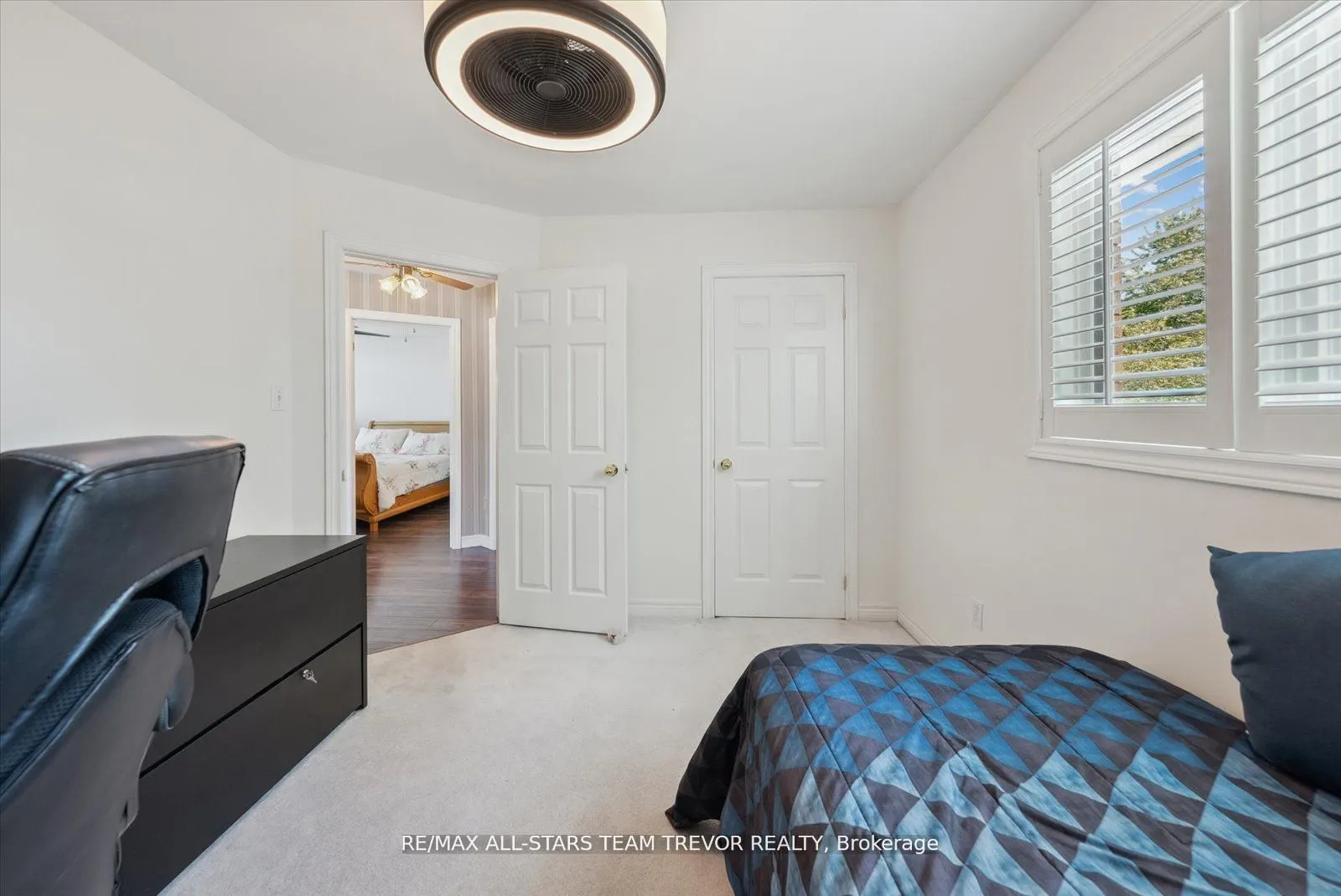 31 Riveredge Drive