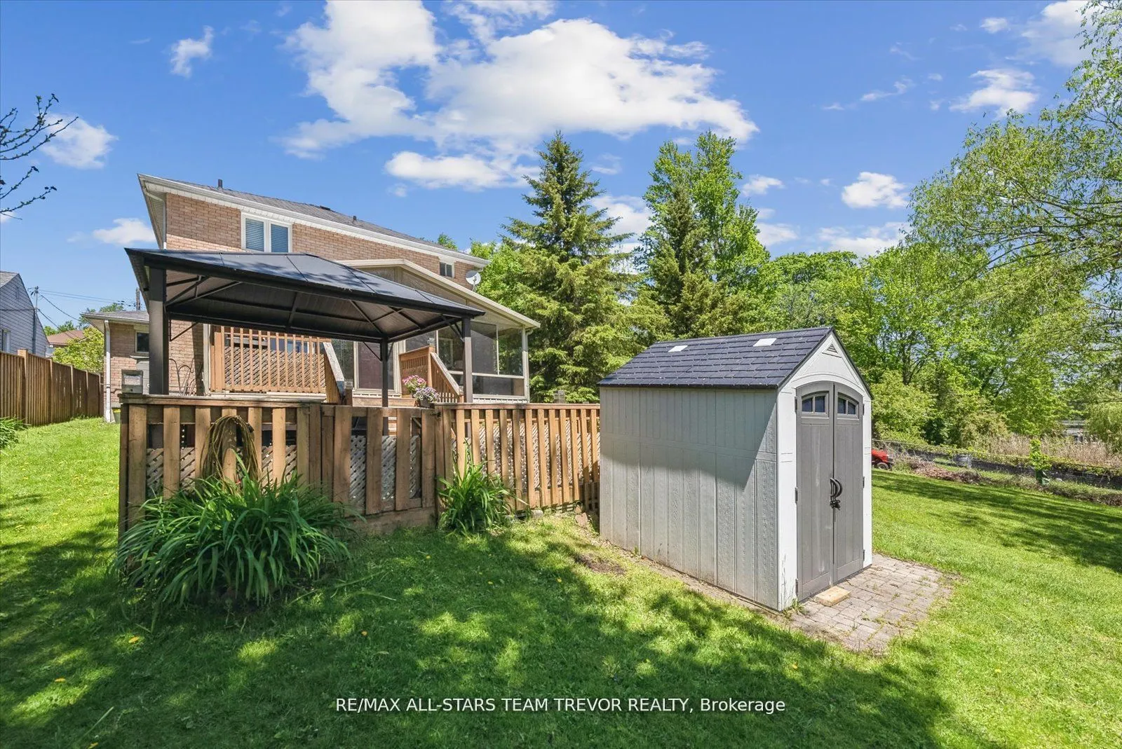 31 Riveredge Drive