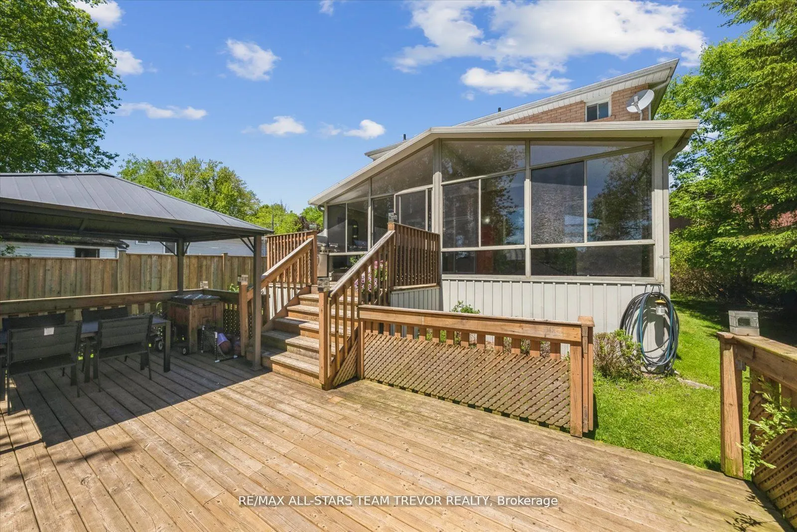 31 Riveredge Drive