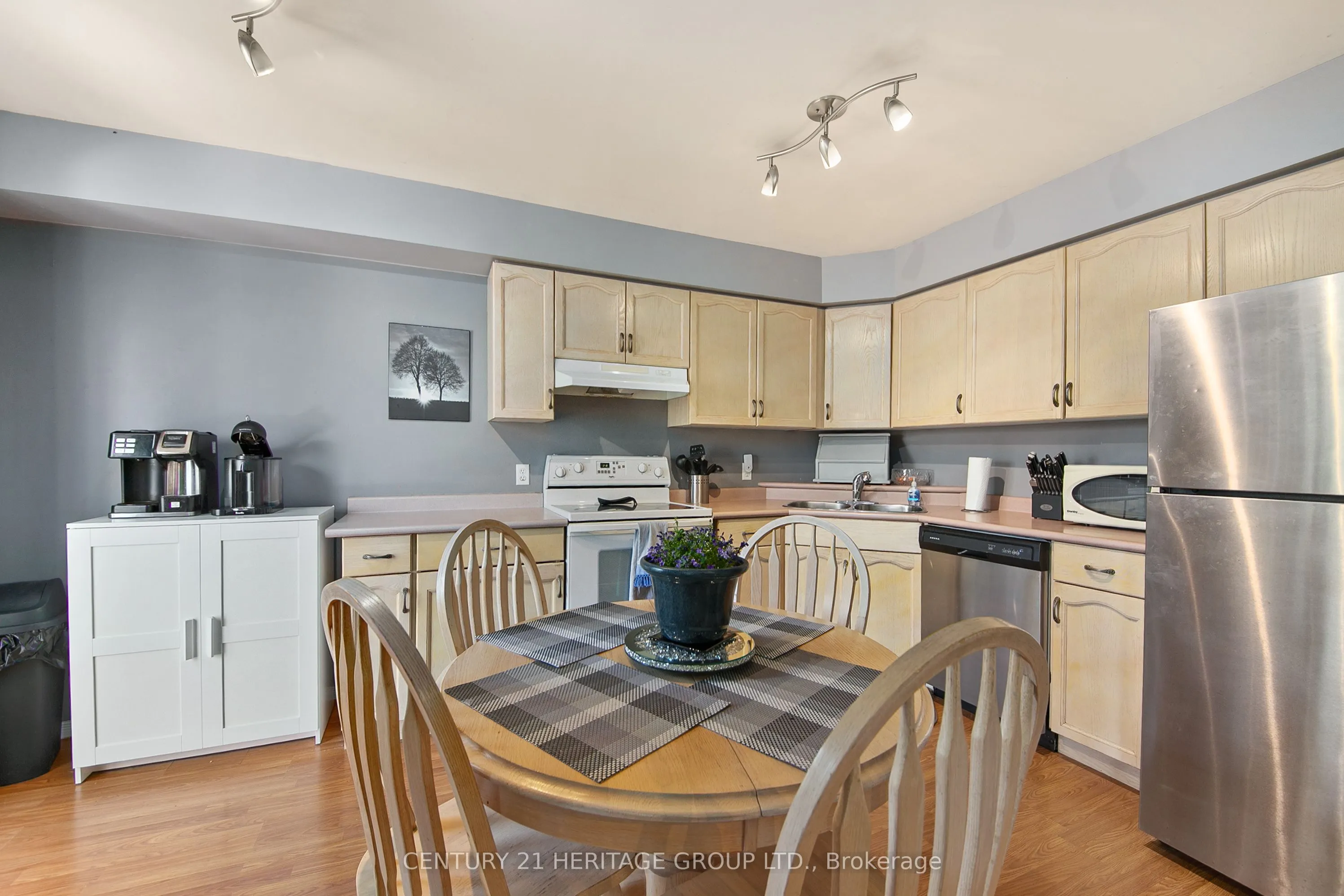 49 Riverley Lane E, #6