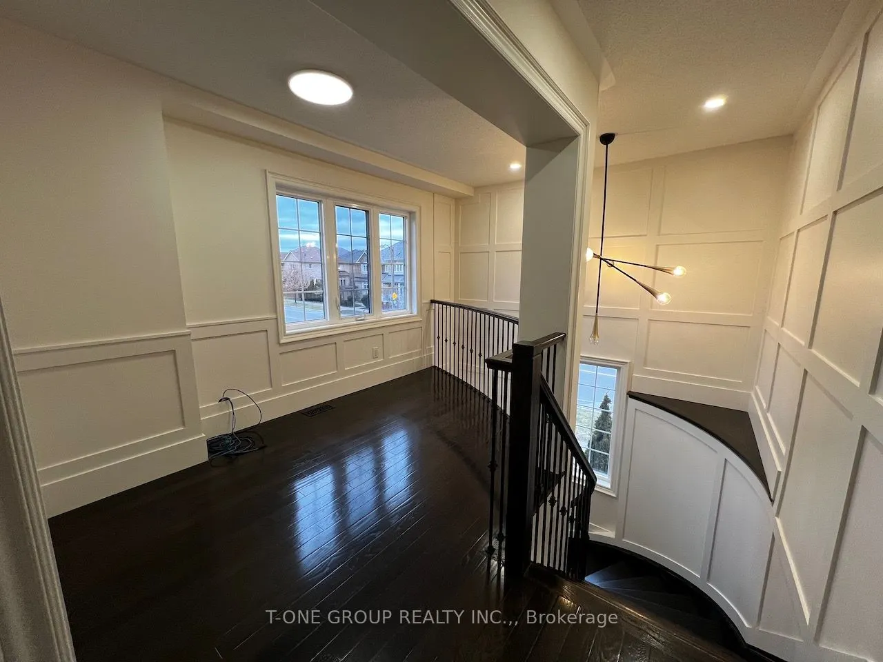 1 Timna Crescent