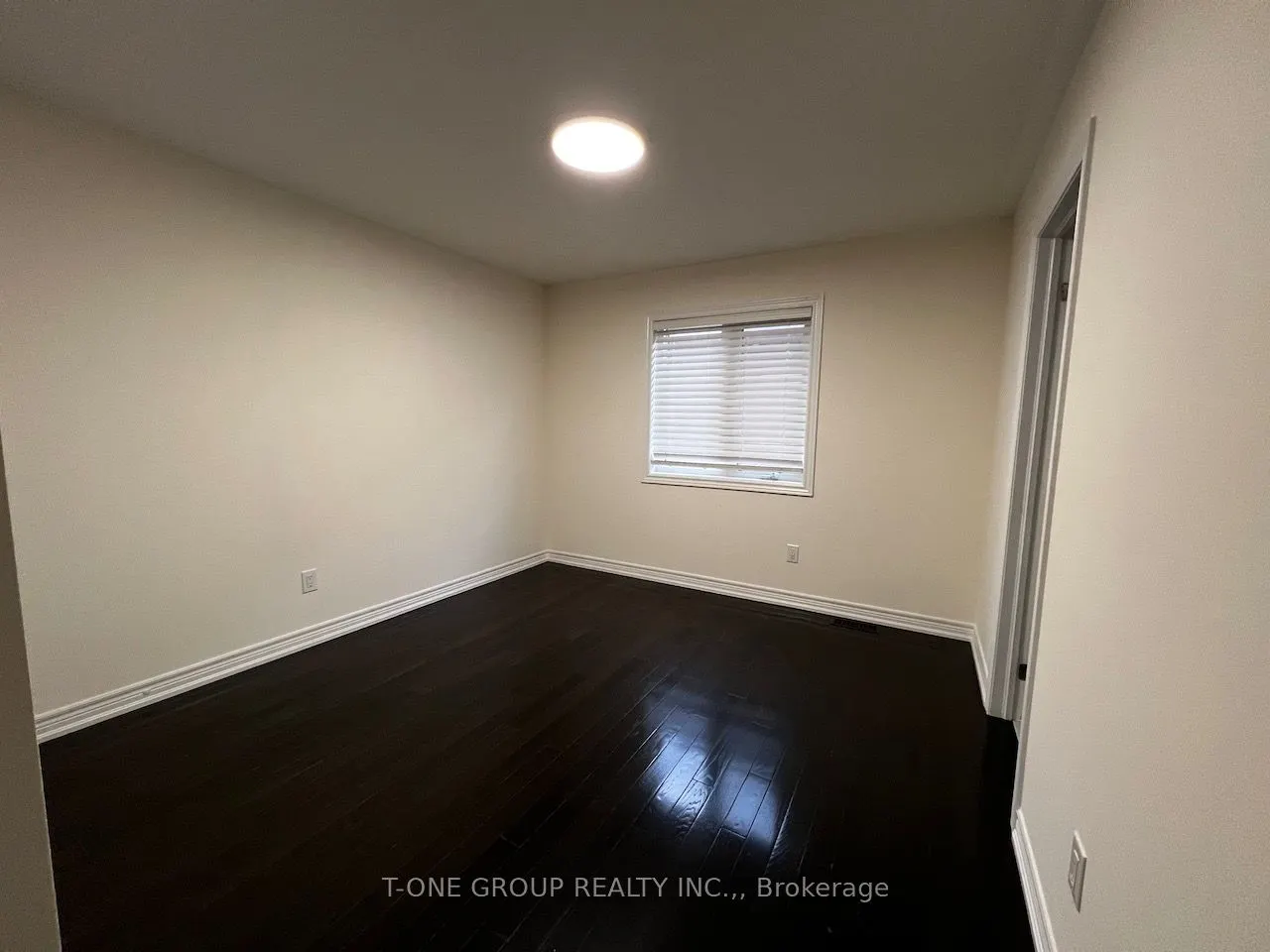 1 Timna Crescent