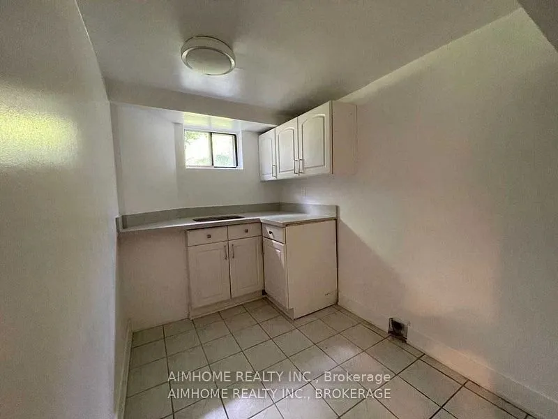 75 Harding Boulevard